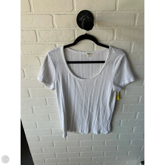 Top Short Sleeve By Dylan In White, Size: M