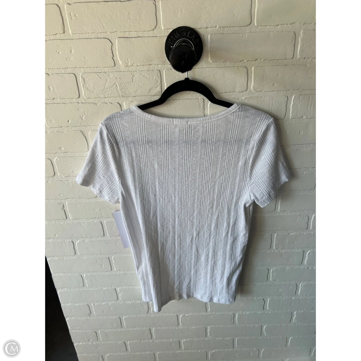 Top Short Sleeve By Dylan In White, Size: M