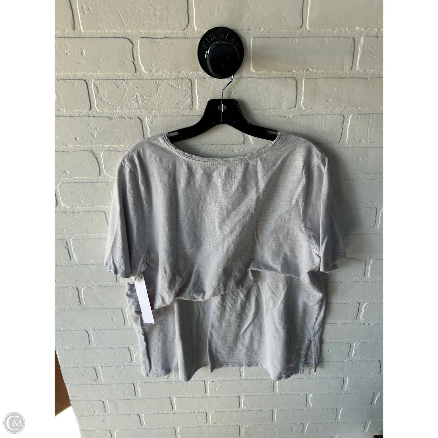 Top Short Sleeve Basic By Chicos In Grey, Size: Xl