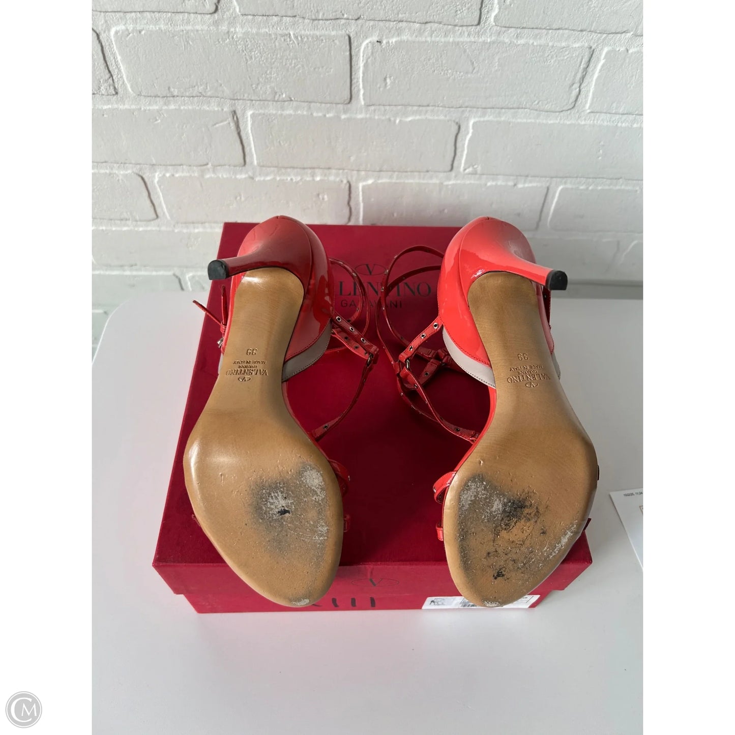 Sandals Luxury Designer By Valentino-garavani In Orange, Size: 8.5