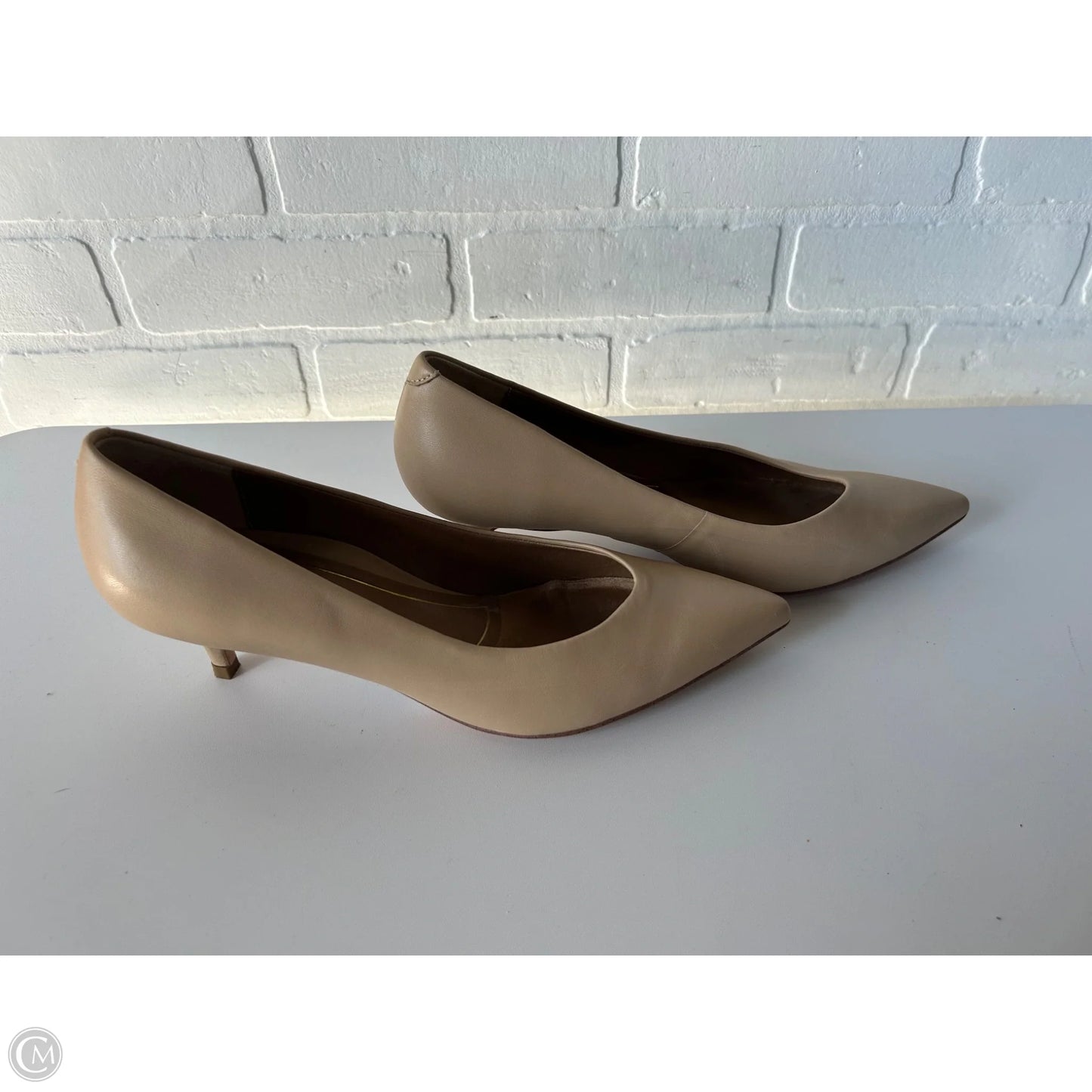 Shoes Heels Kitten By Vionic In Tan, Size: 10