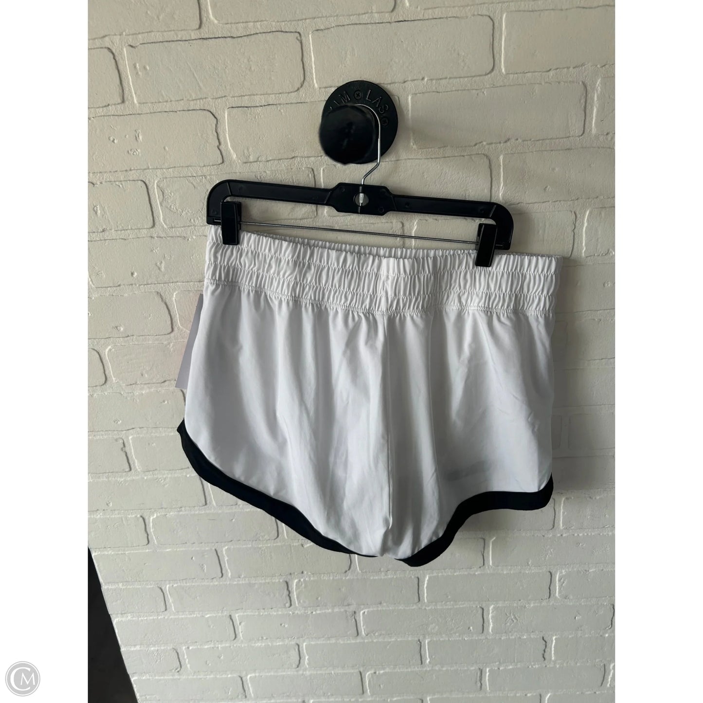 Athletic Shorts By Dsg Outerwear In White, Size: 12