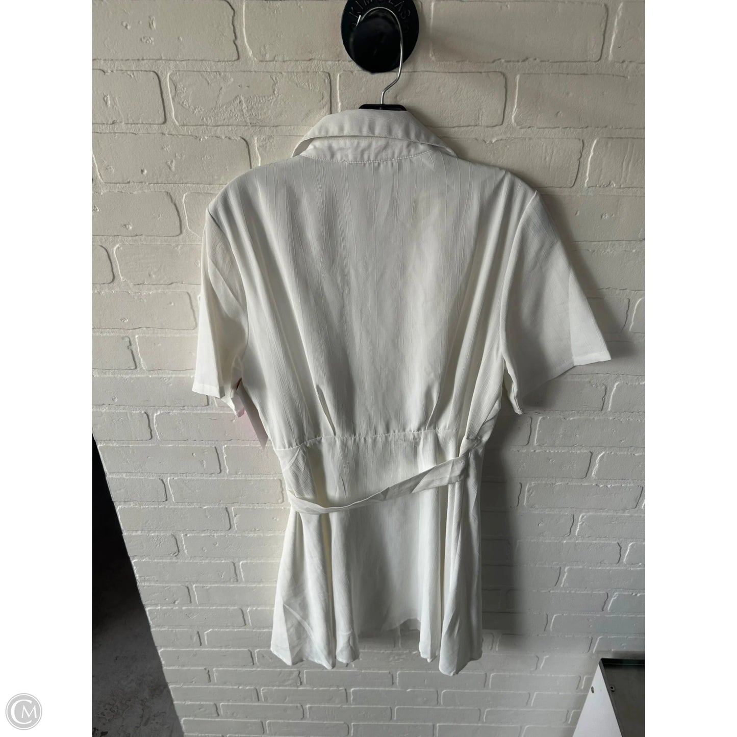 Dress Casual Short By She + Sky In White, Size: L