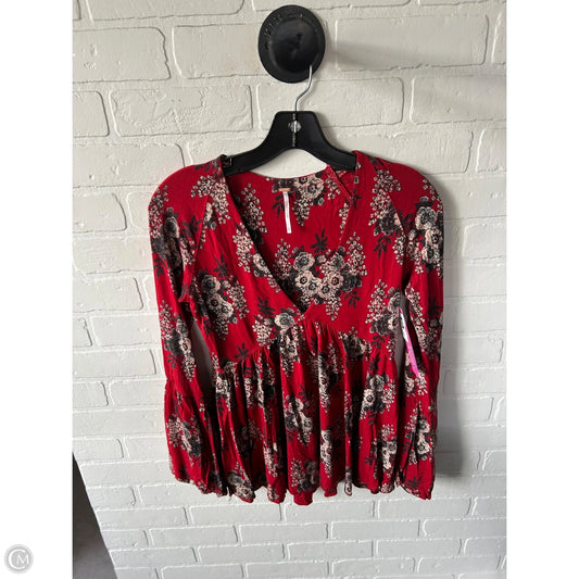 Top Long Sleeve By Free People In Red, Size: Xs