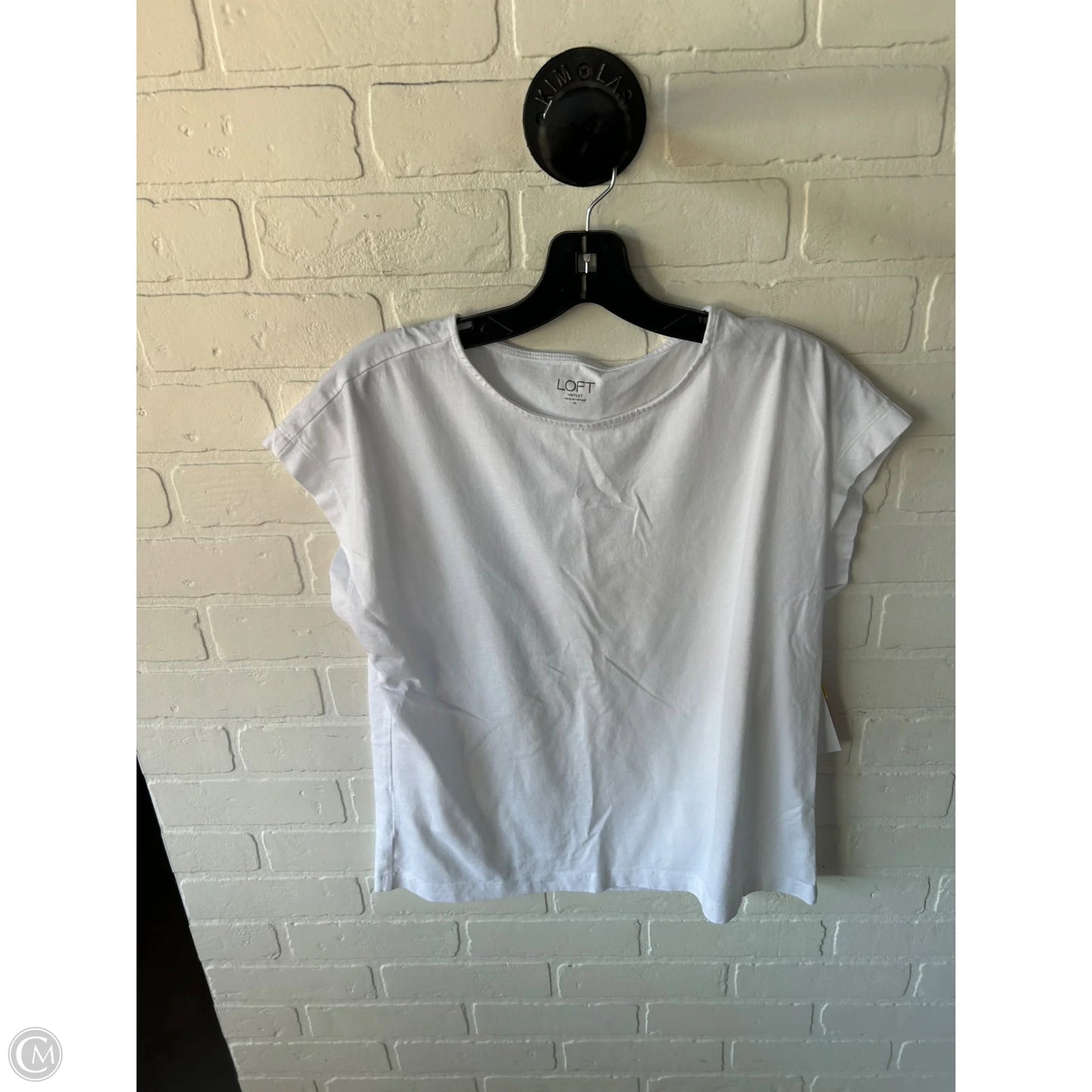 Top Sleeveless Basic By Loft In White, Size: M