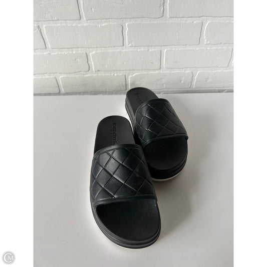 Sandals Flats By J Slides In Black, Size: 7