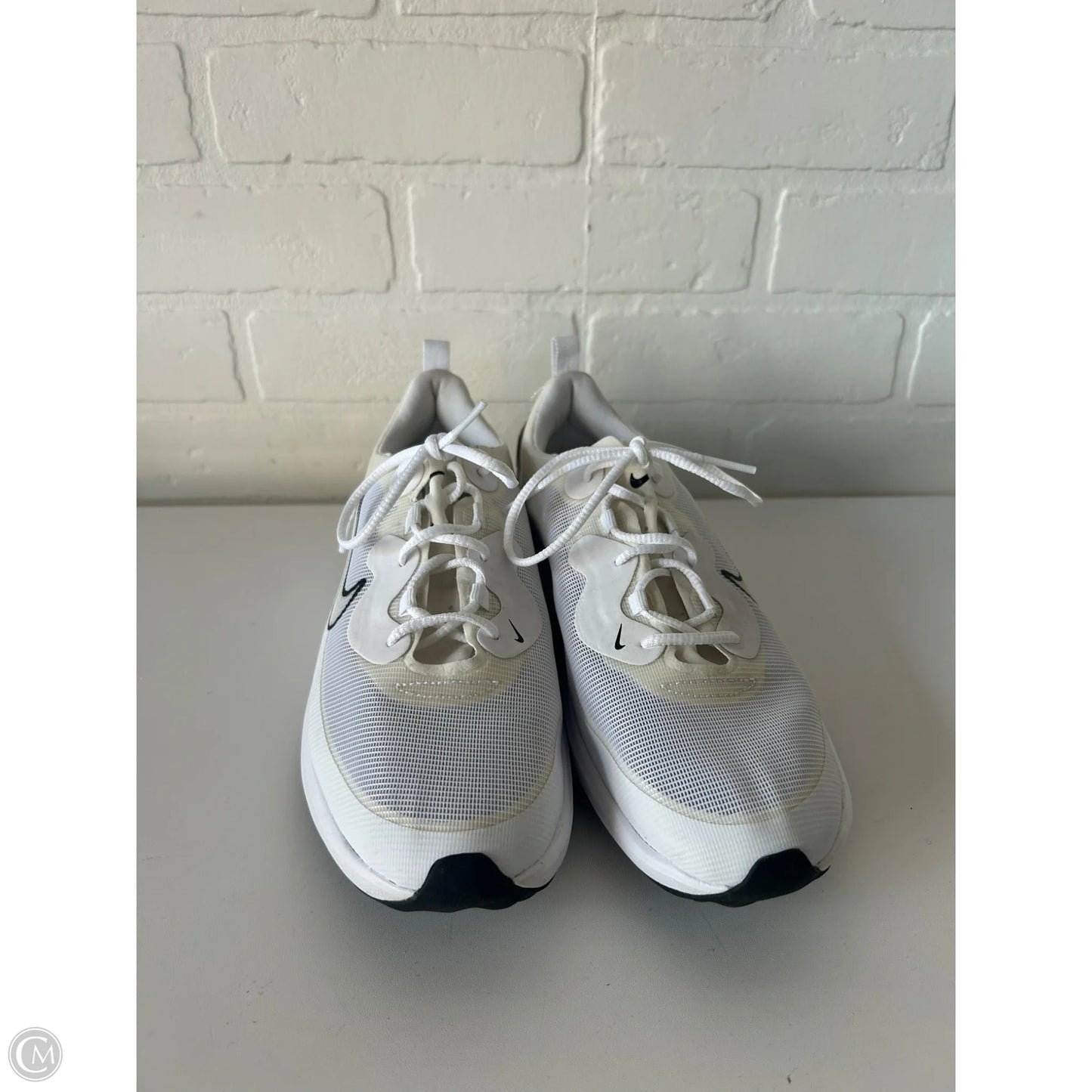 Shoes Athletic By Nike In White, Size: 7.5