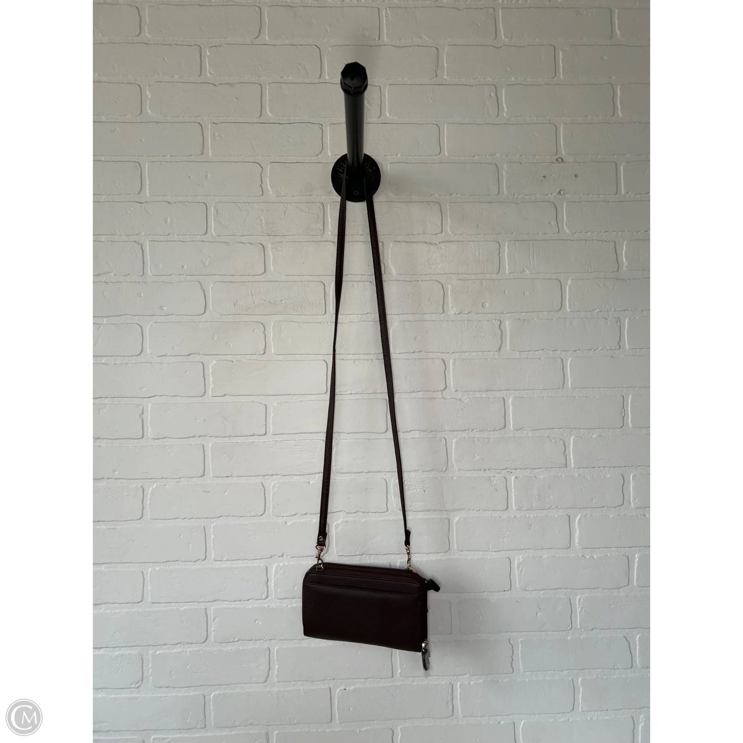 Crossbody By Clothes Mentor, Size: Small