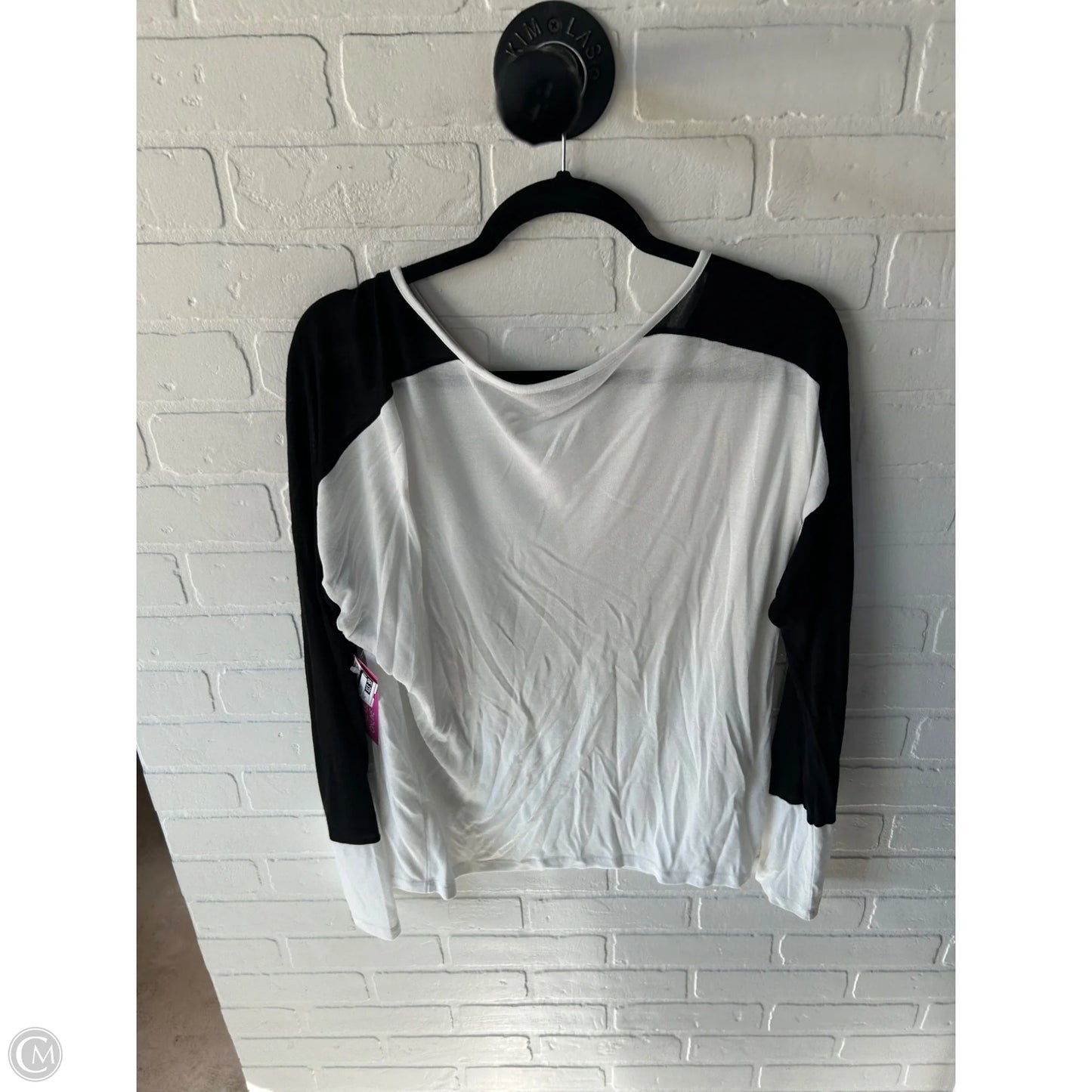 Top Long Sleeve Basic By Vince In Black & White, Size: L