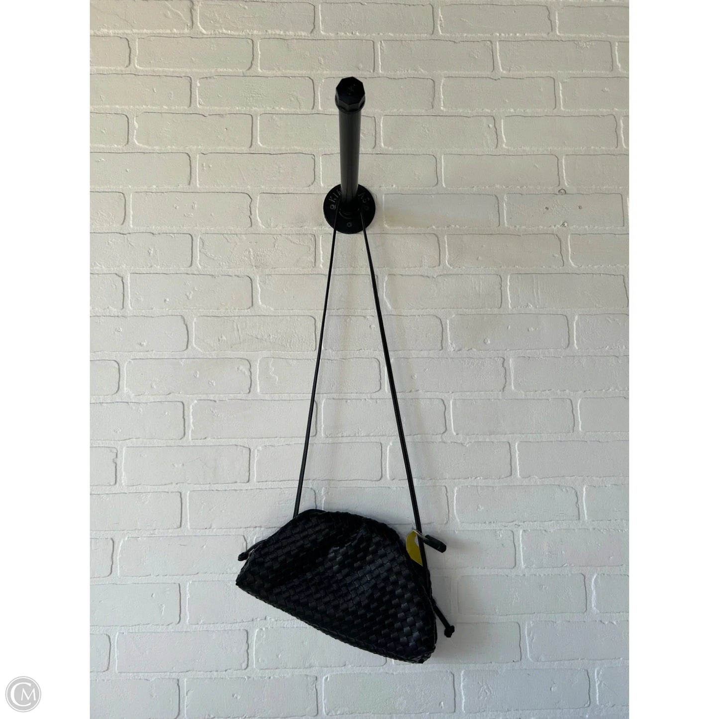 Crossbody By Clothes Mentor, Size: Small