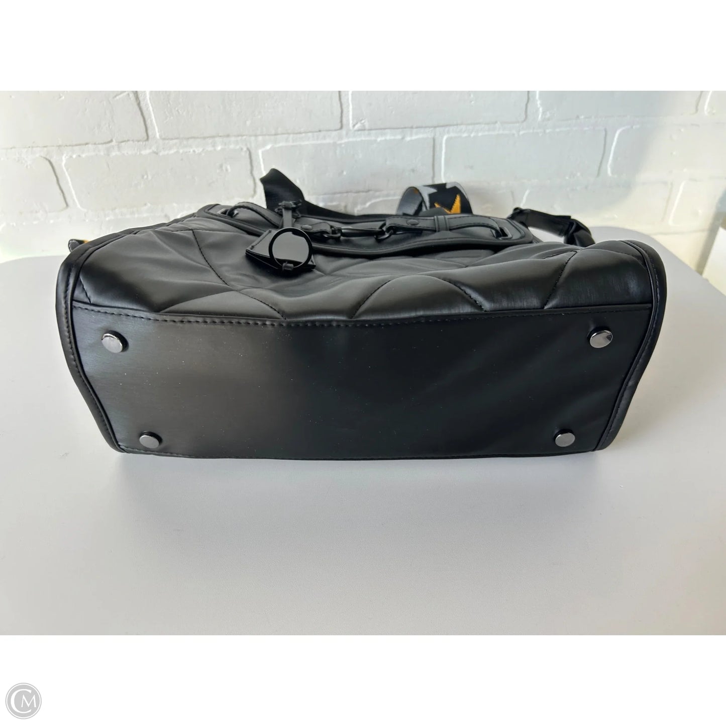 Handbag By Cmc, Size: Medium