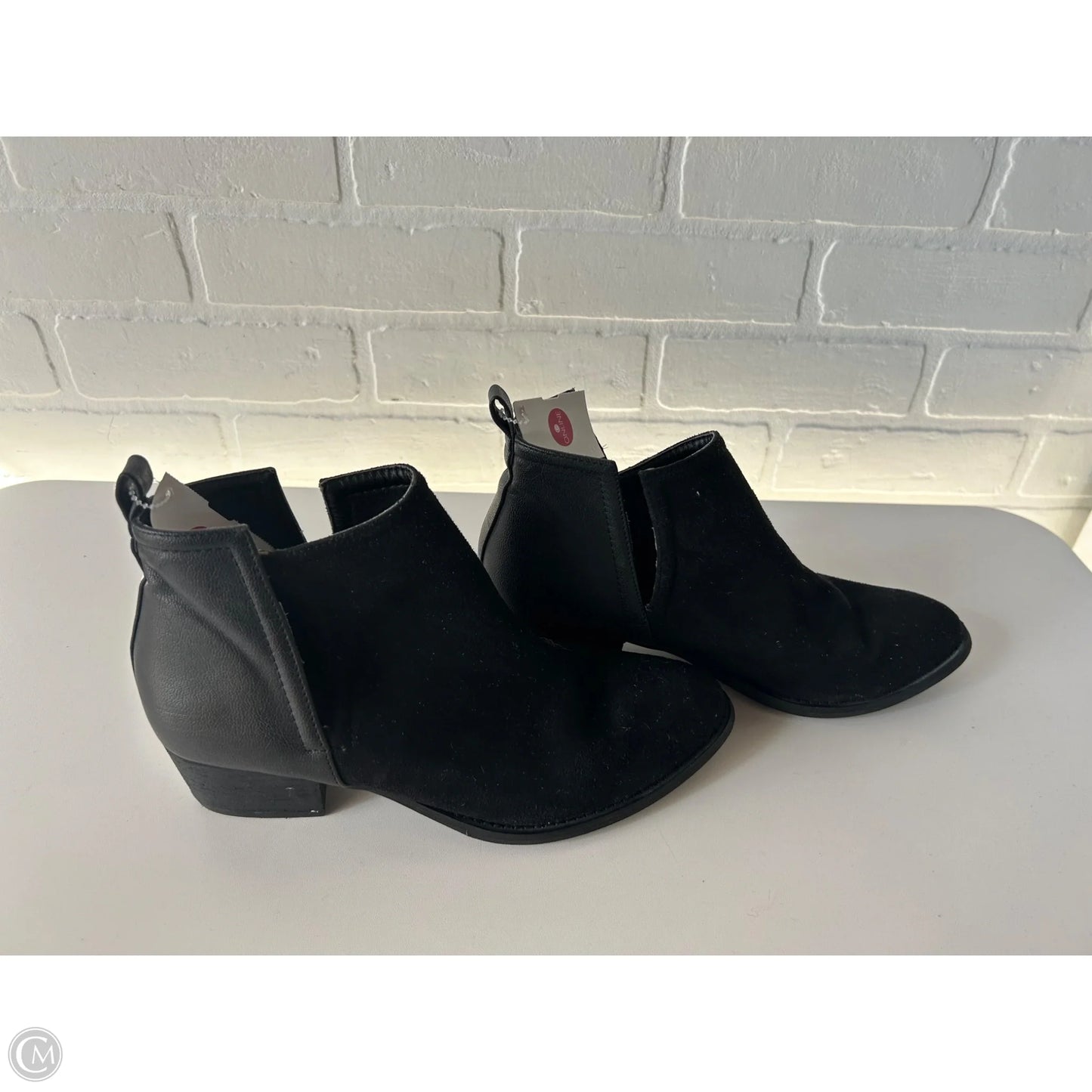 Boots Ankle Heels By Hippie Laundry In Black, Size: 8
