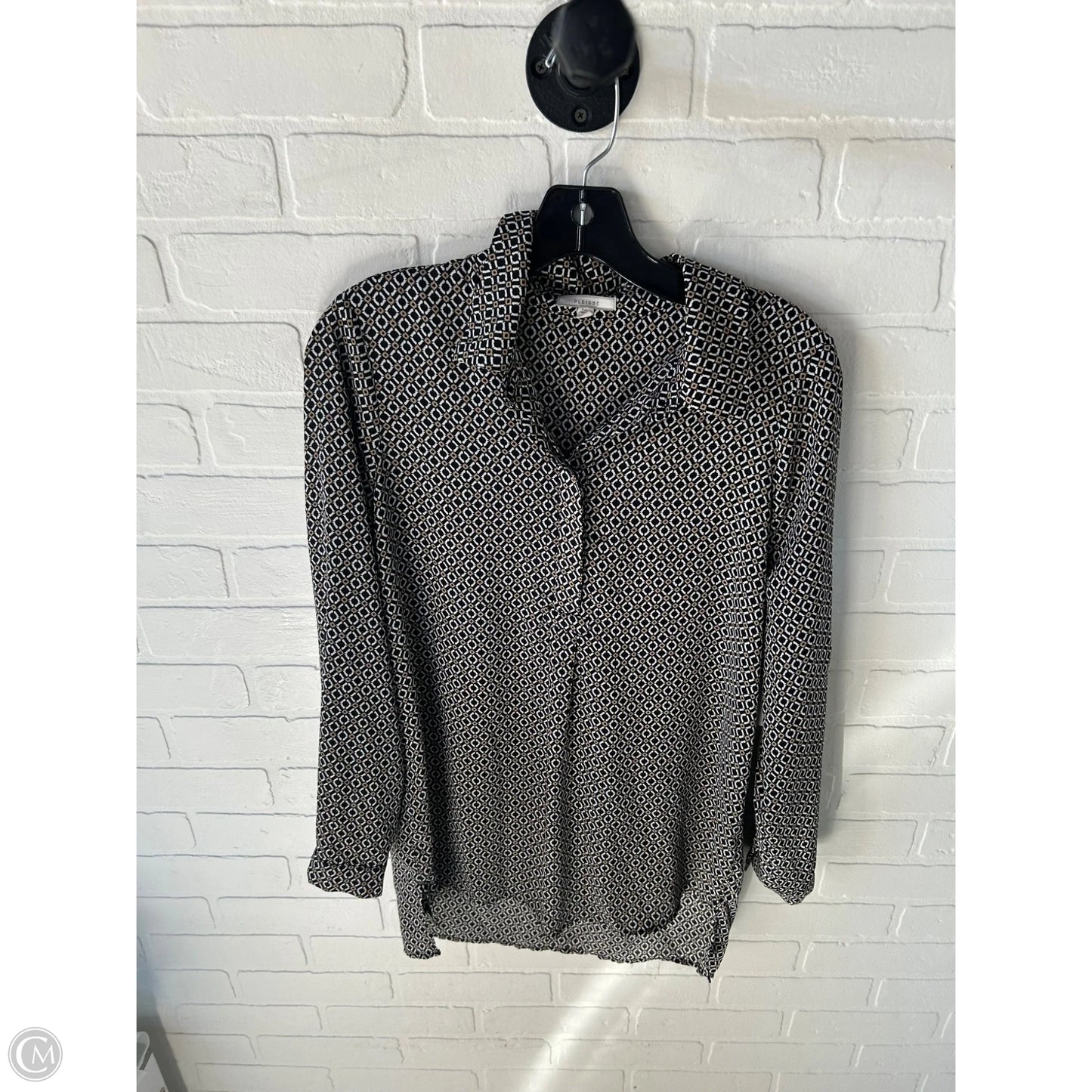 Top Long Sleeve By Pleione In Black & White, Size: S