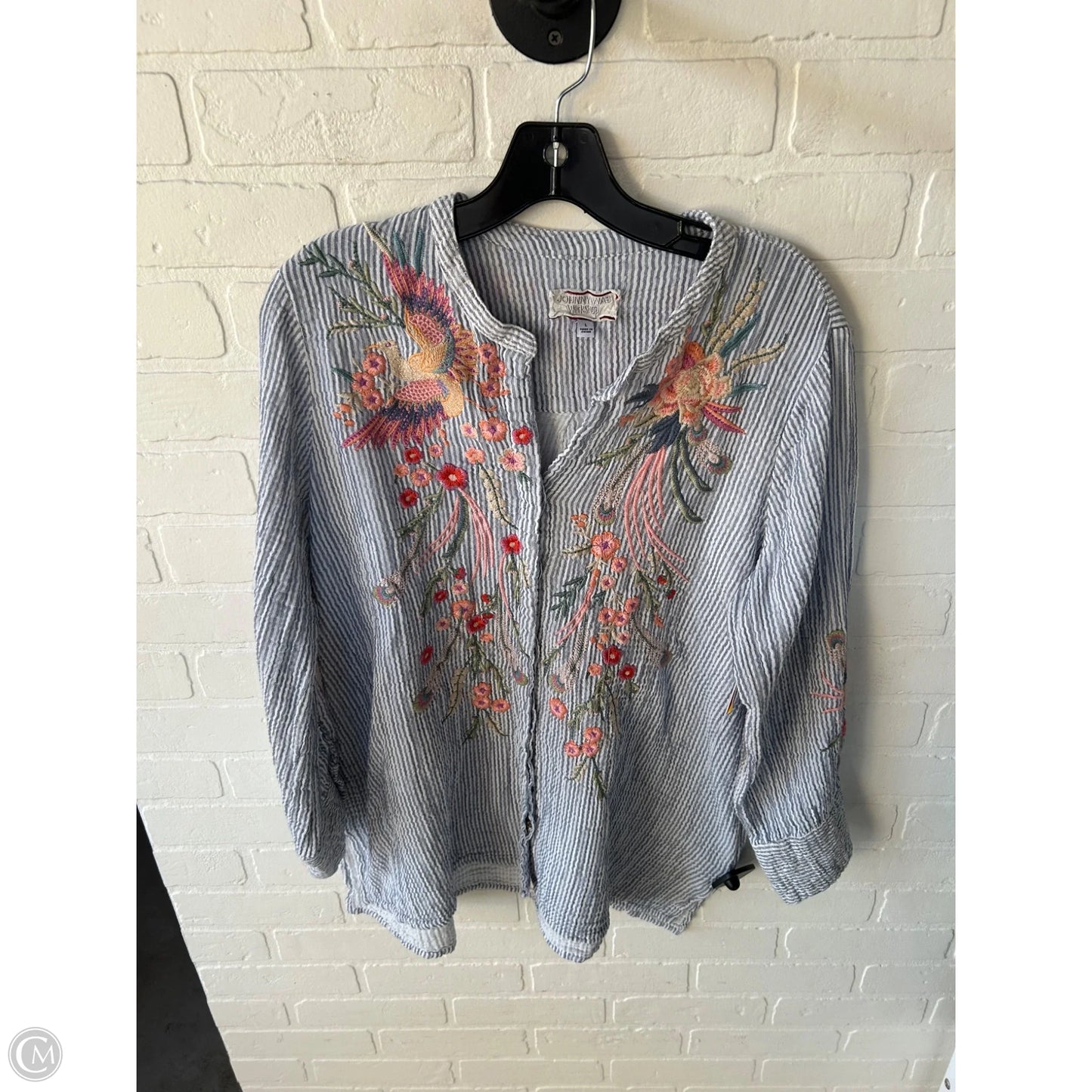 Top Long Sleeve By Johnny Was In Blue & White, Size: L