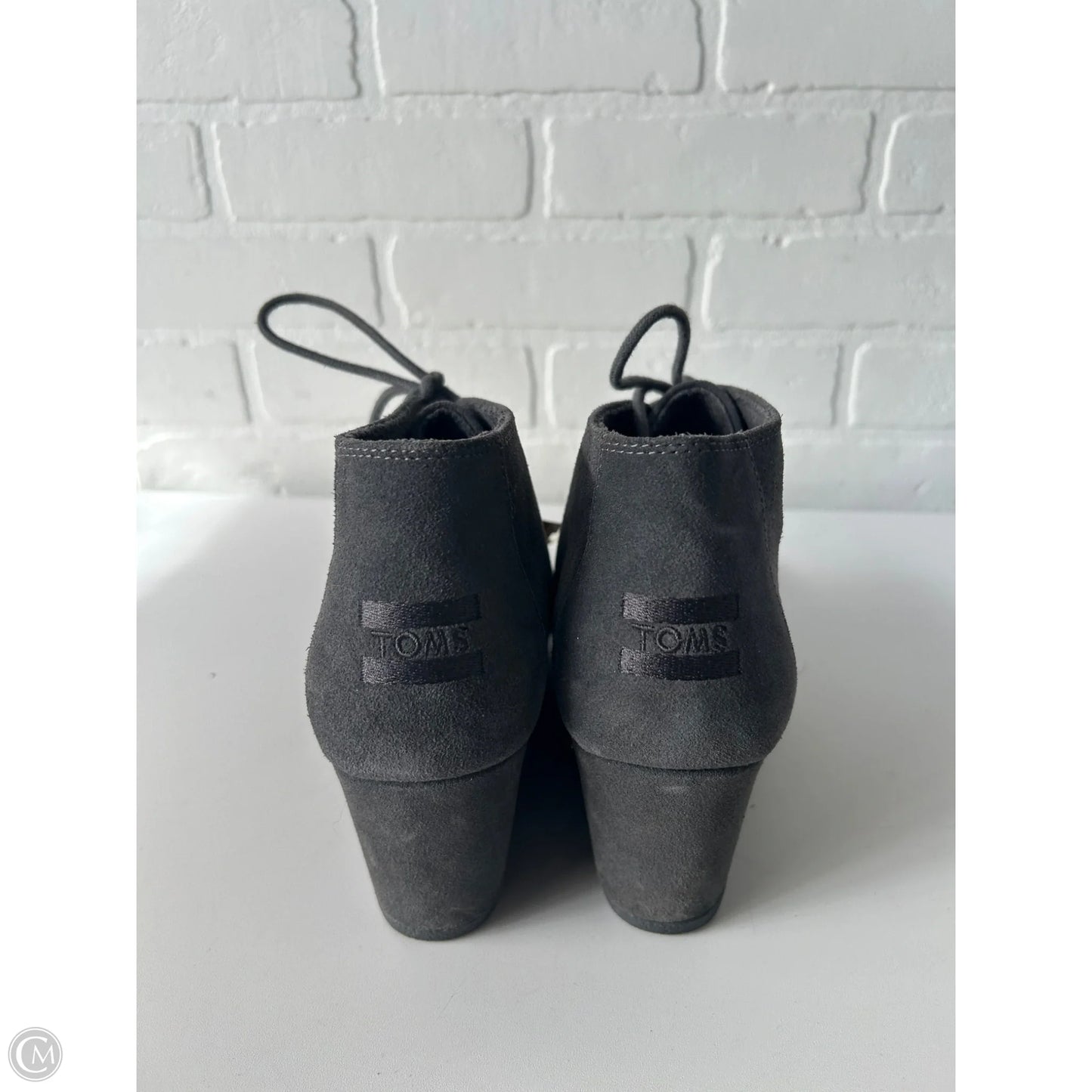 Shoes Heels Wedge By Toms In Grey, Size: 9.5