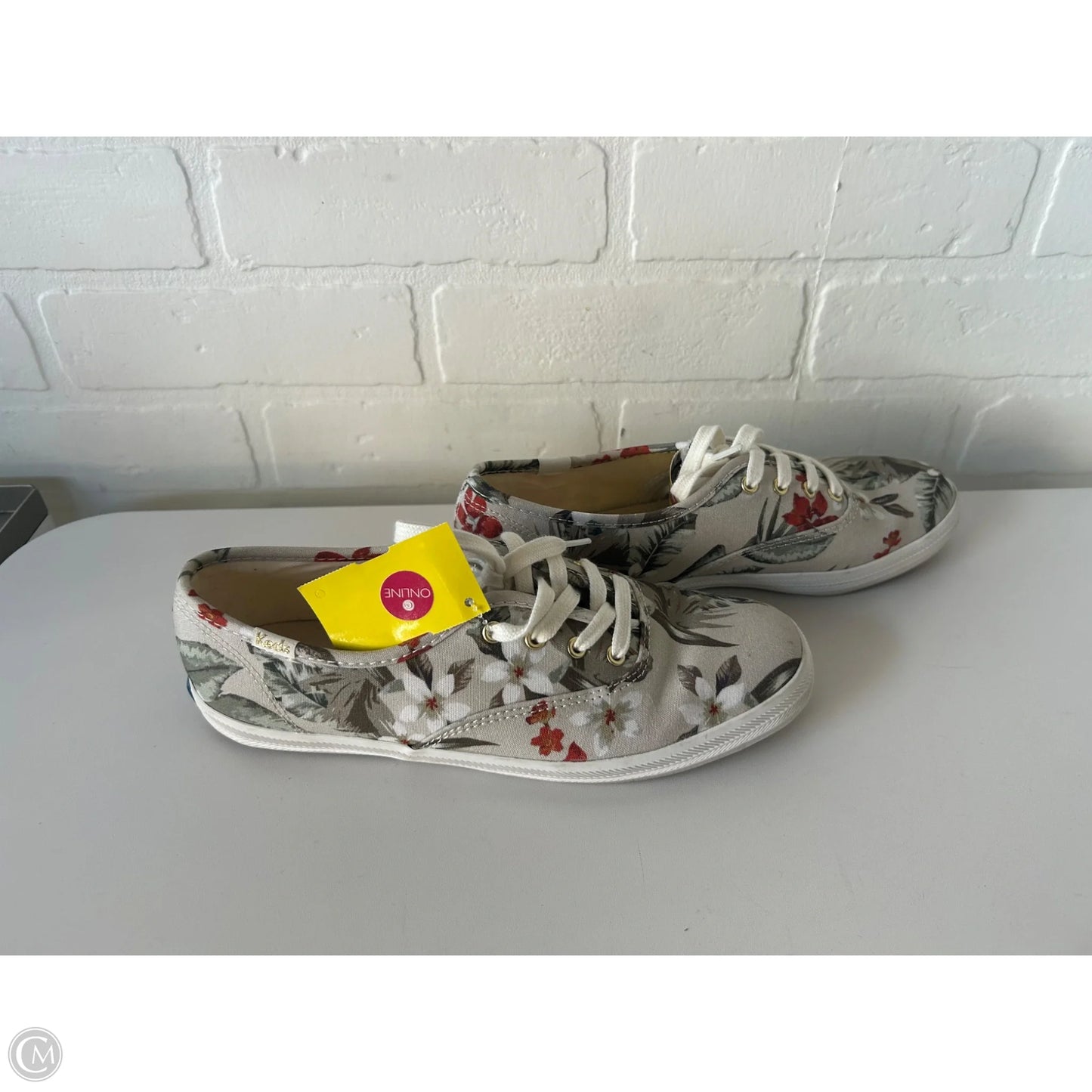 Shoes Sneakers By Keds In Cream & Green, Size: 6