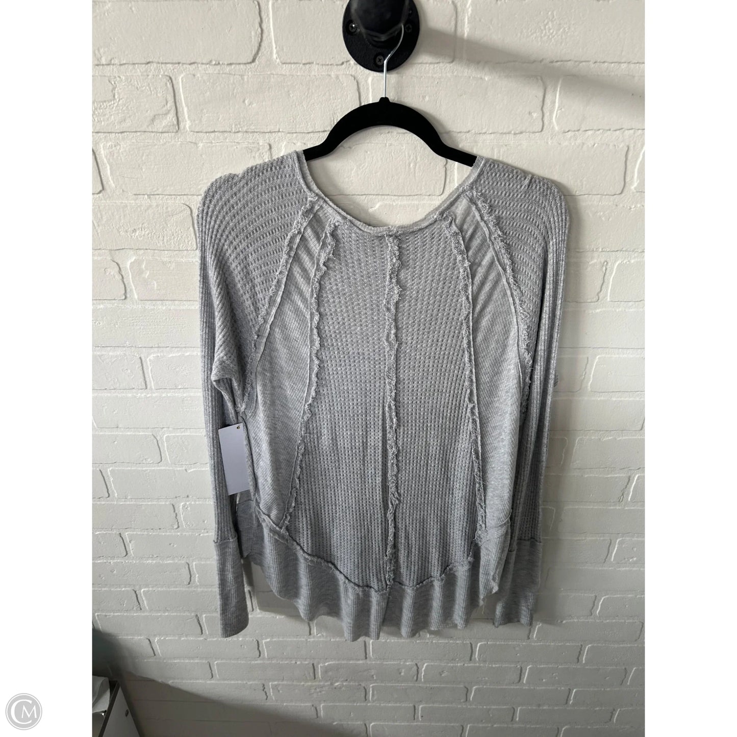 Top Long Sleeve By We The Free In Grey, Size: S