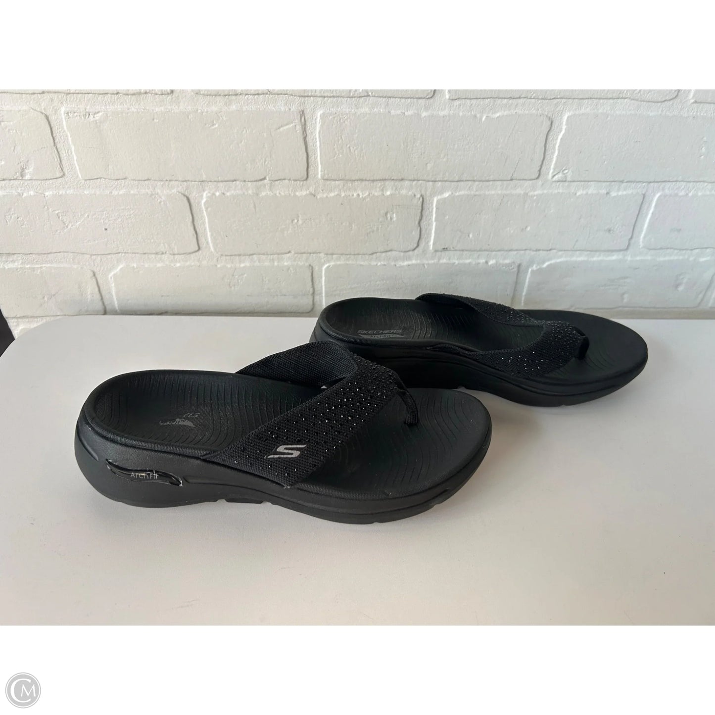 Sandals Flip Flops By Skechers In Black, Size: 8