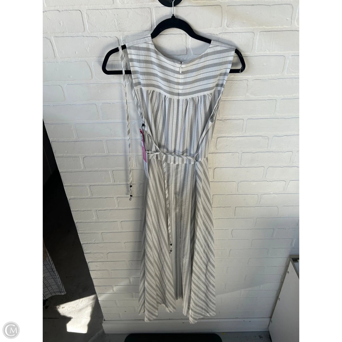 Dress Casual Maxi By Calvin Klein In Grey & White, Size: M