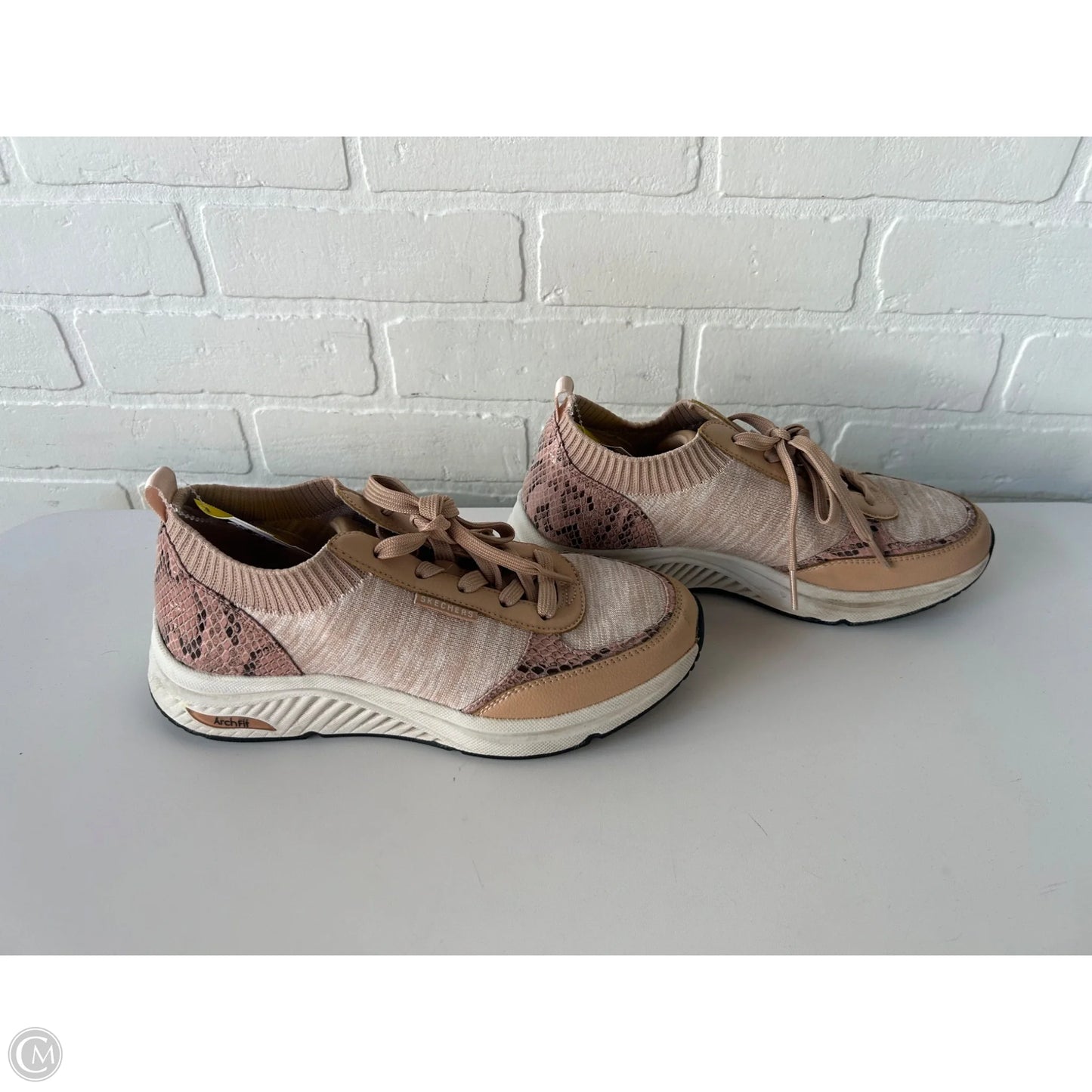 Shoes Athletic By Skechers In Tan, Size: 8