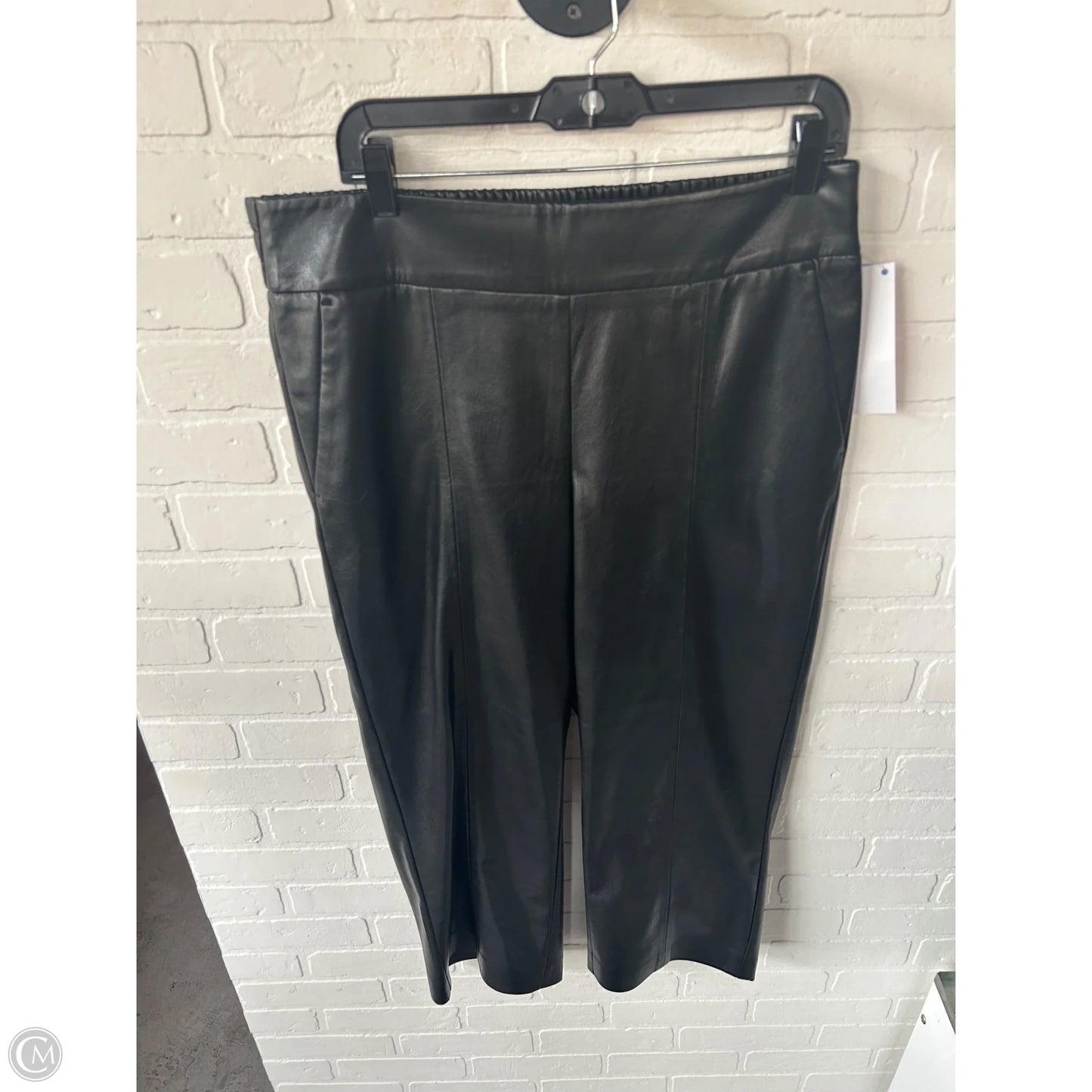 Pants Cropped By Chicos In Black, Size: 12