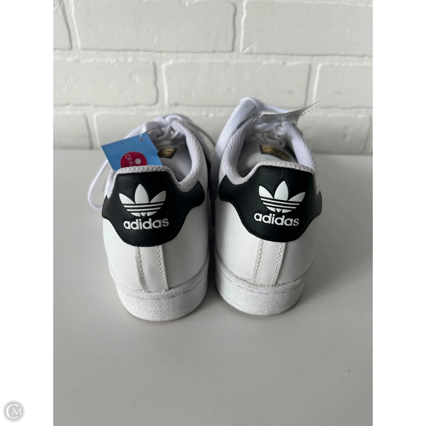 Shoes Sneakers By Adidas In Black & White, Size: 7.5