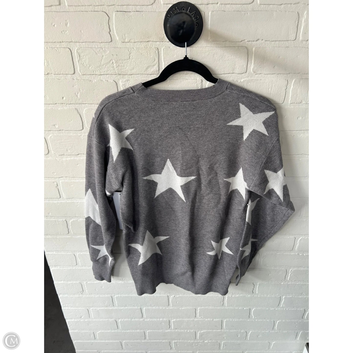 Sweater By Clothes Mentor In Grey & White, Size: S