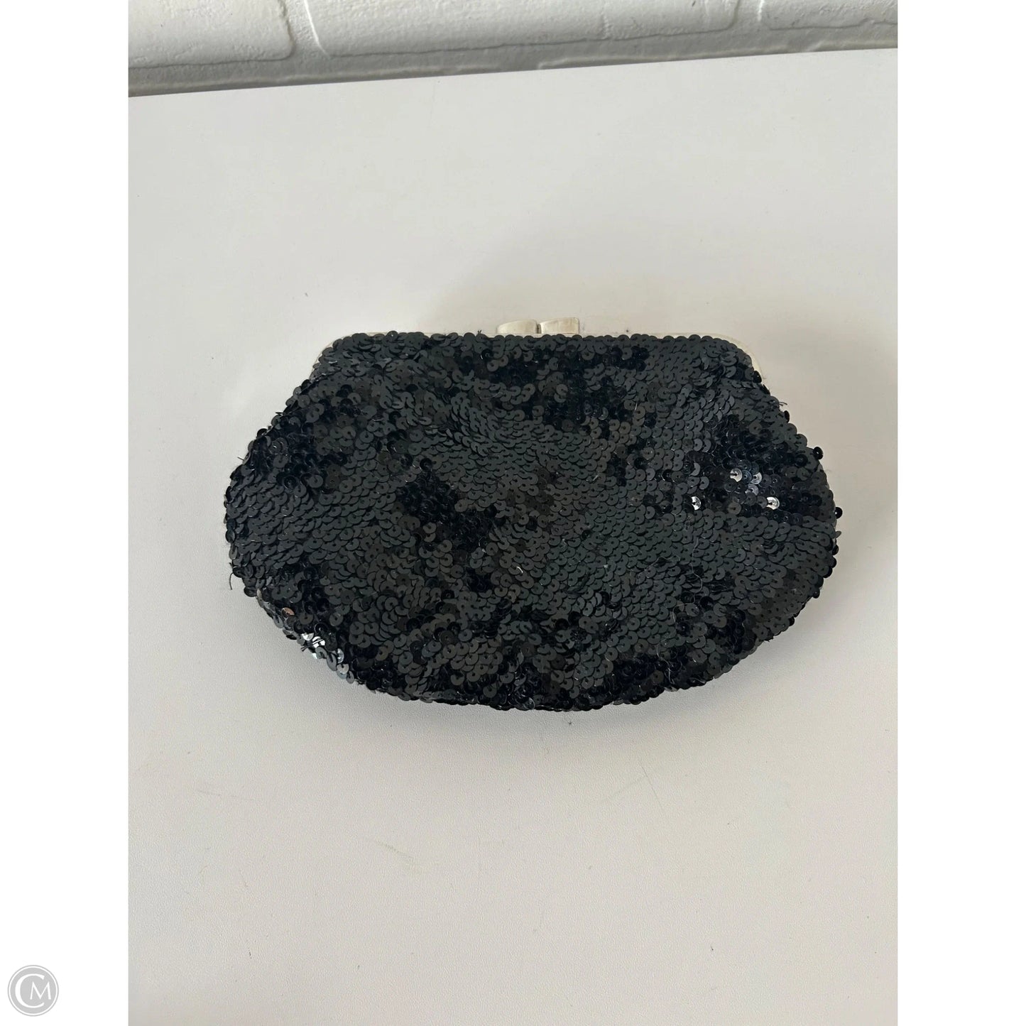 Clutch By Cache, Size: Small