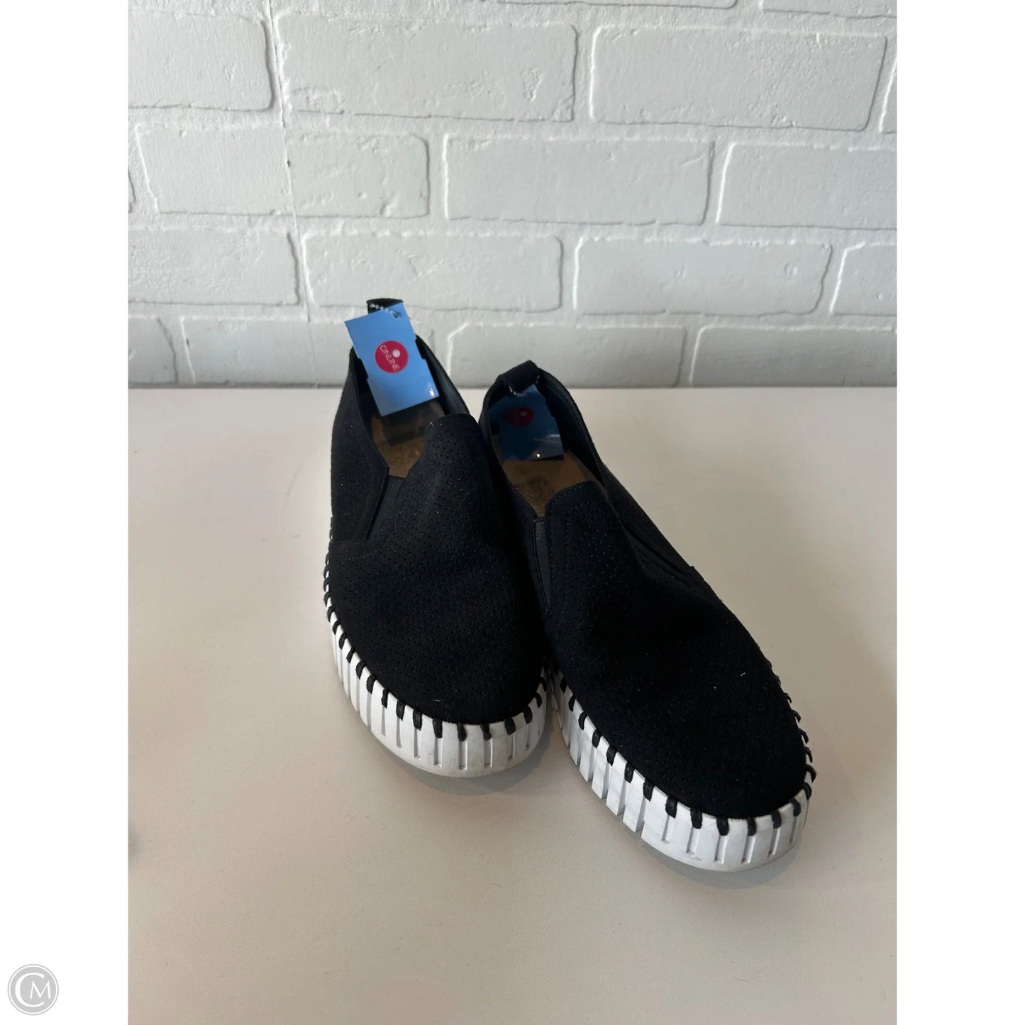 Shoes Flats By Cmb In Black, Size: 8.5