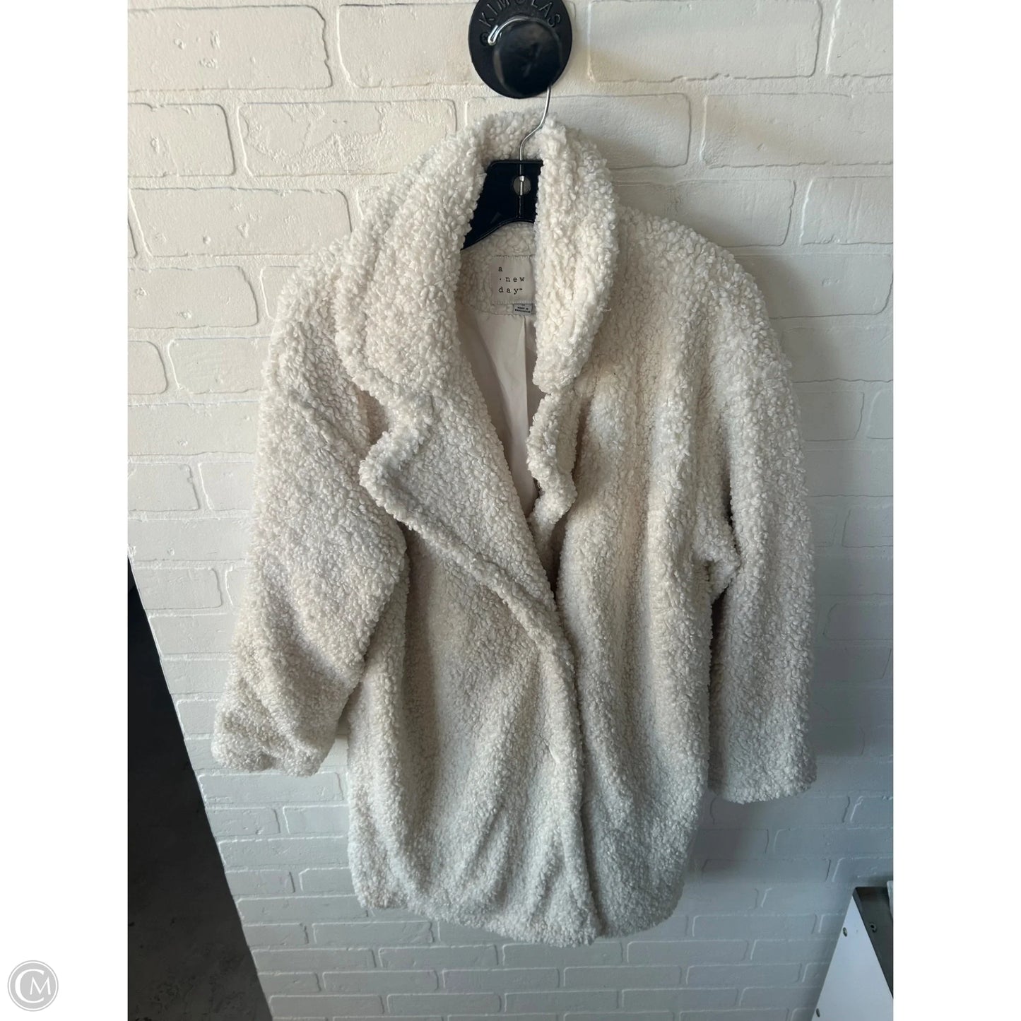 Coat Faux Fur & Sherpa By A New Day In Cream, Size: M
