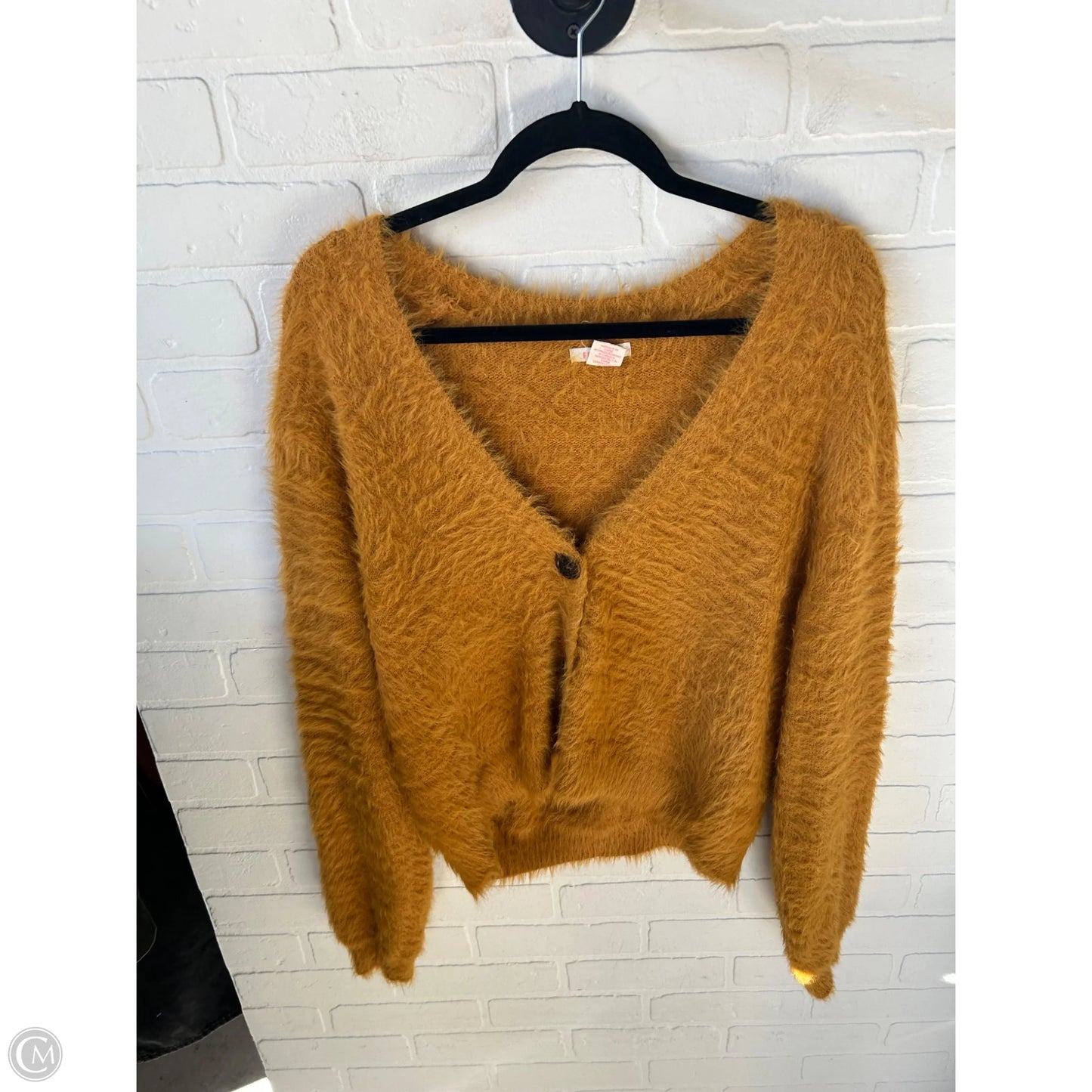 Sweater Cardigan By Clothes Mentor In Yellow, Size: M