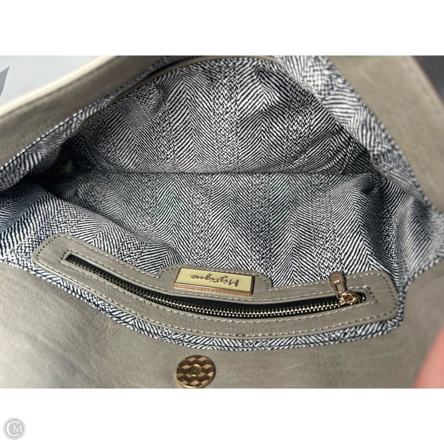 Crossbody By Clothes Mentor, Size: Large