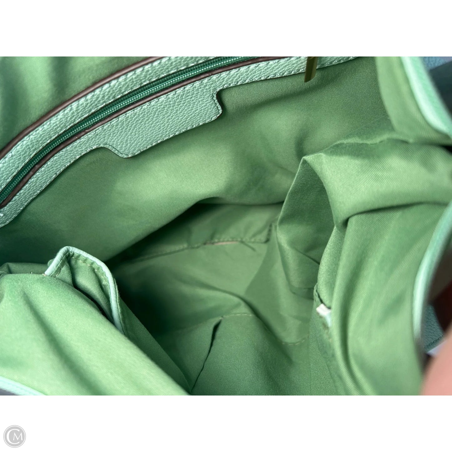 Handbag By Clothes Mentor, Size: Medium