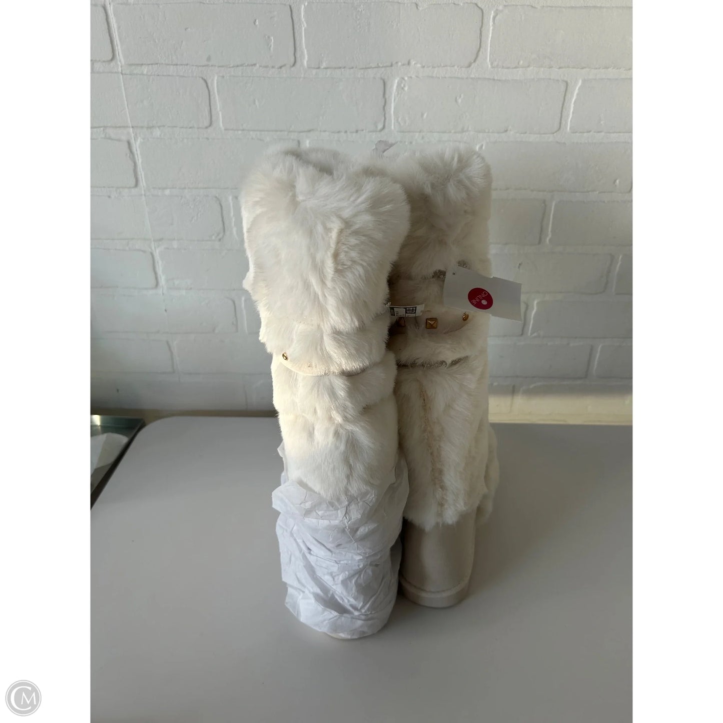 Boots Knee Flats By Clothes Mentor In Cream, Size: 8