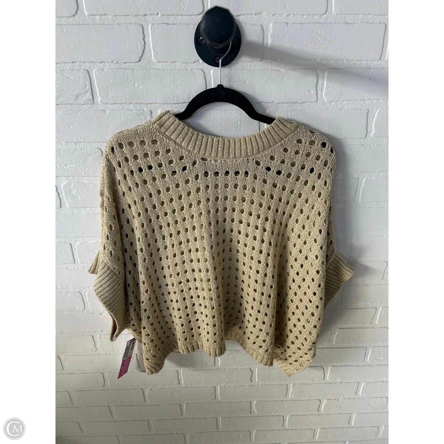 Sweater Short Sleeve By Do Everything In Love In Gold, Size: Osfm