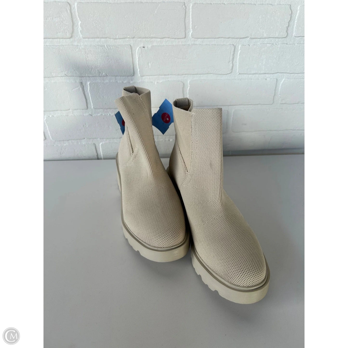 Boots Ankle Flats By Vivaia In Cream, Size: 8.5