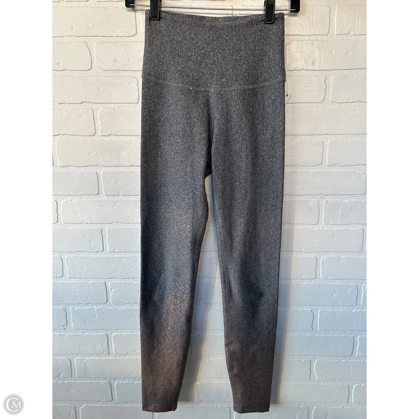 Athletic Leggings By Beyond Yoga In Grey, Size: 4