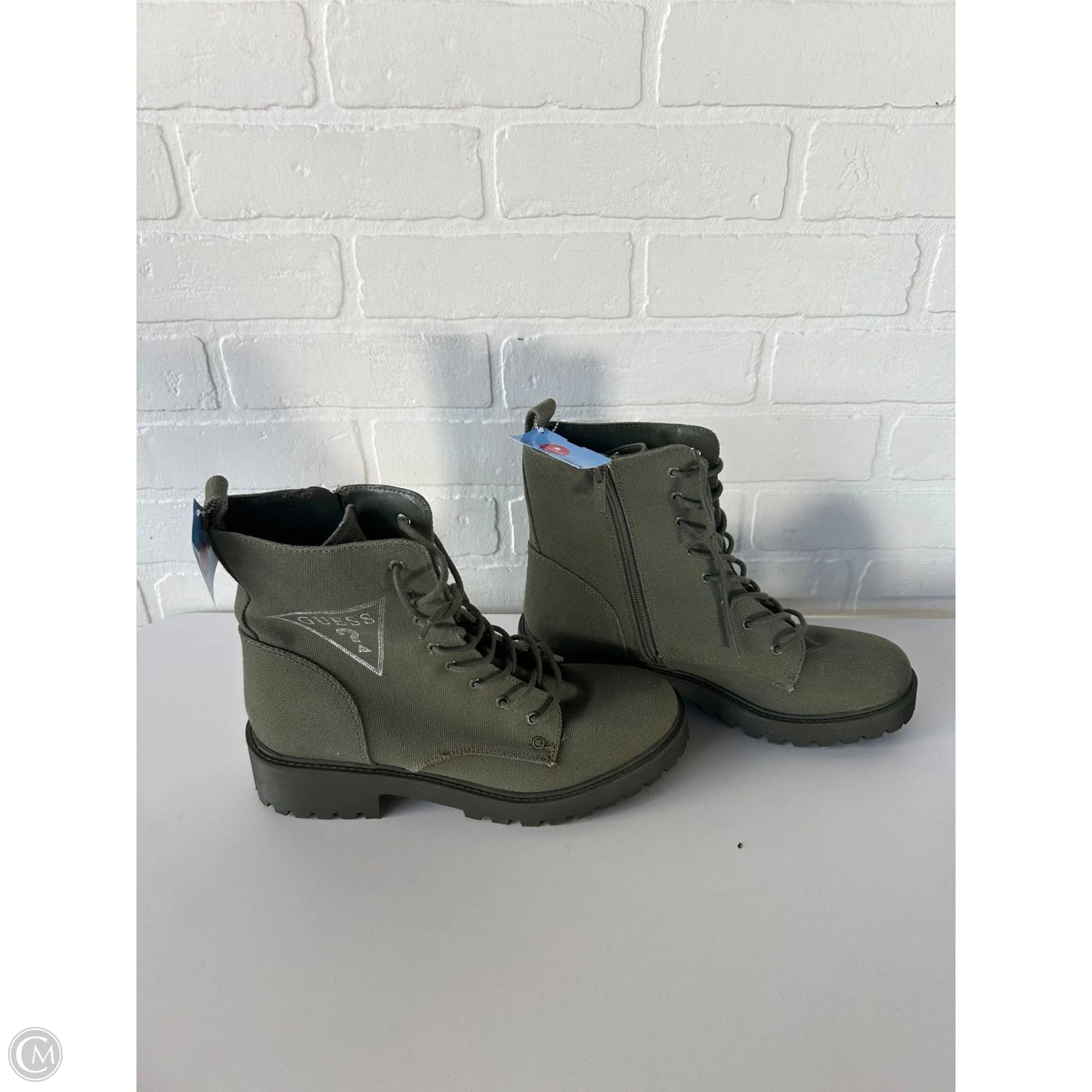 Boots Ankle Flats By Guess In Green, Size: 10