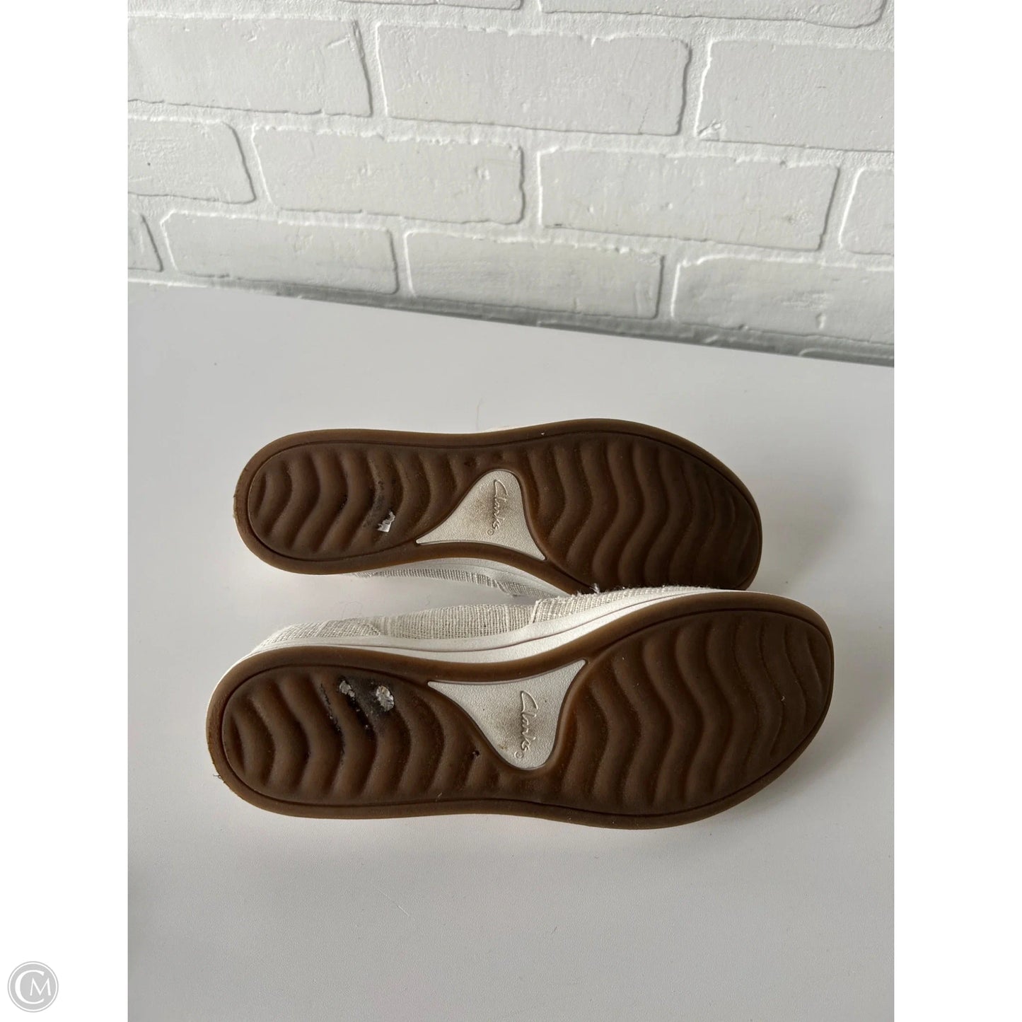 Shoes Flats By Clarks In Chartreuse, Size: 7