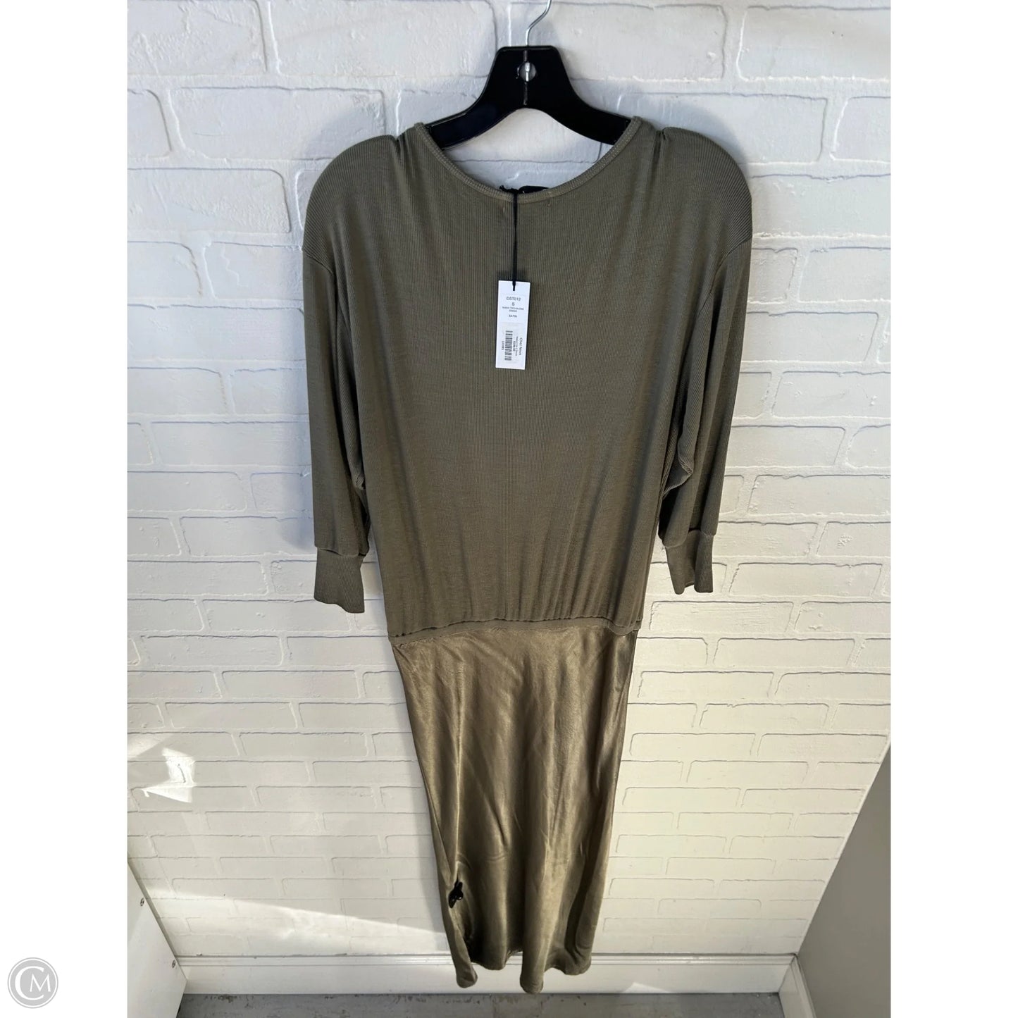 Dress Casual Maxi By Michael Stars In Green, Size: S