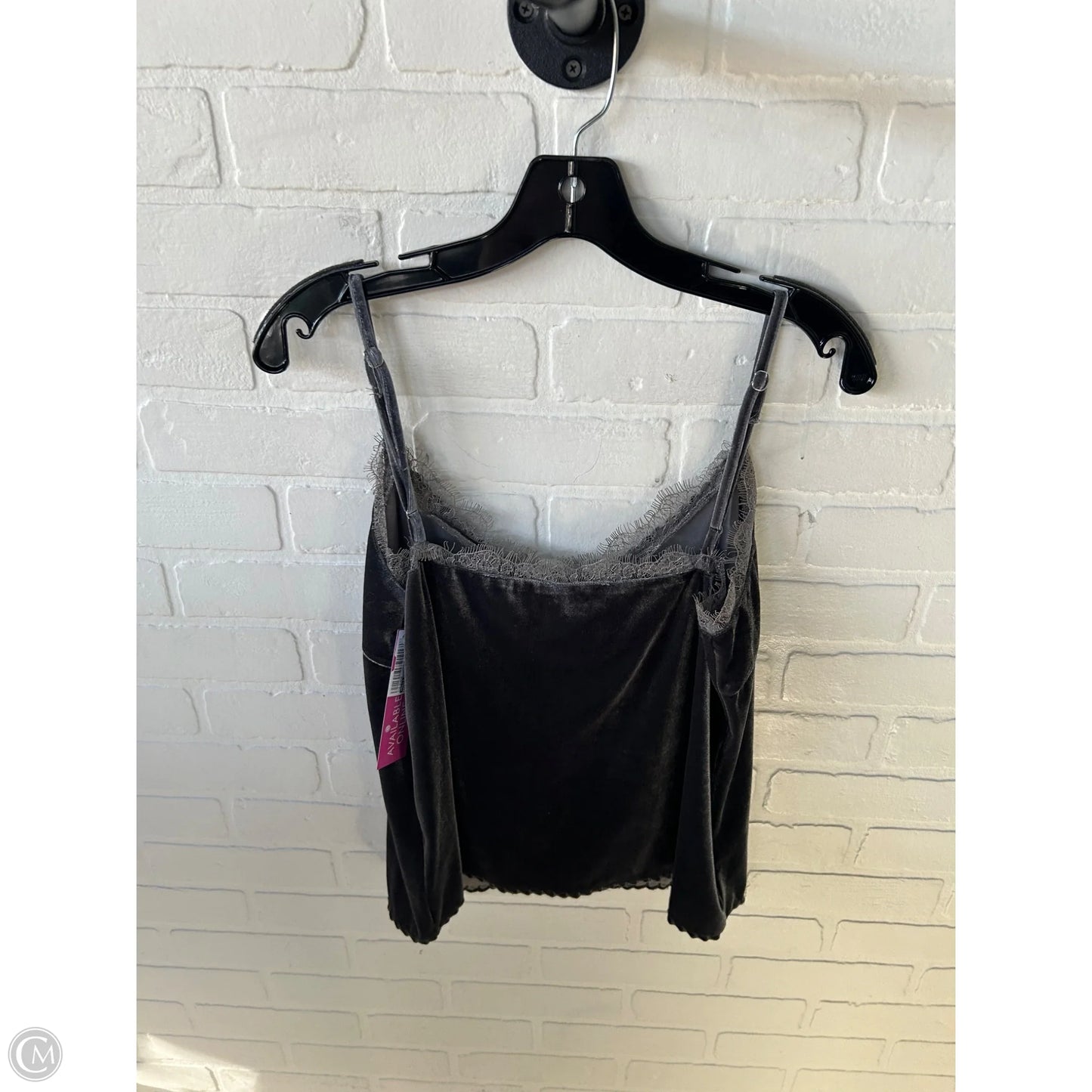 Top Cami By Molly Bracken In Grey, Size: M