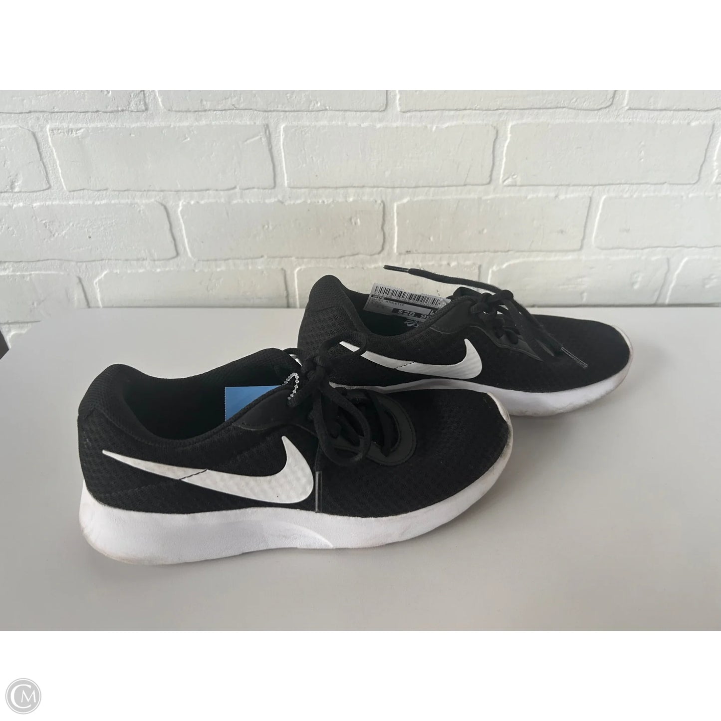 Shoes Athletic By Nike In Black, Size: 8.5