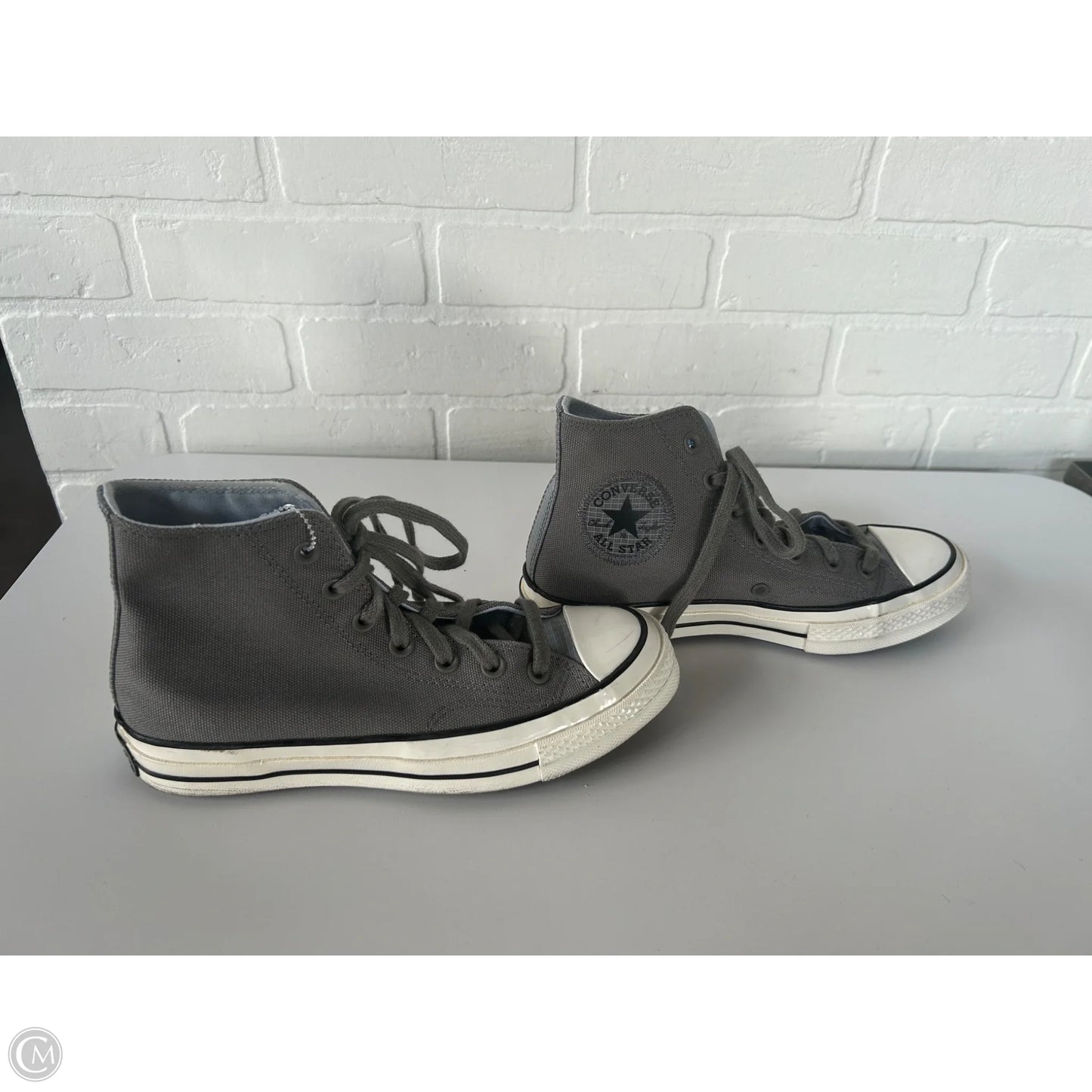 Shoes Sneakers By Converse In Grey, Size: 7