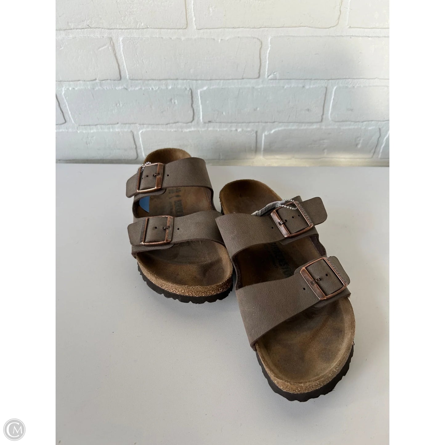 Sandals Flats By Birkenstock In Brown, Size: 9.5