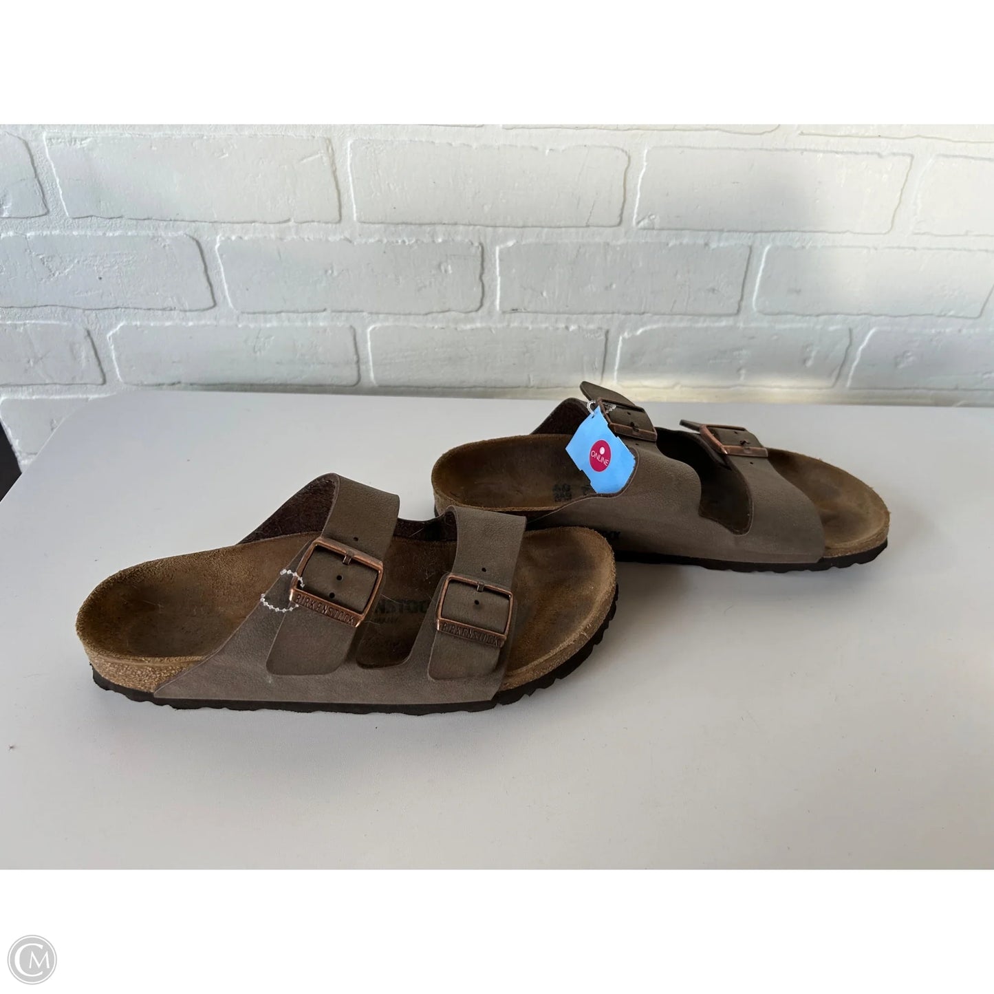 Sandals Flats By Birkenstock In Brown, Size: 9.5