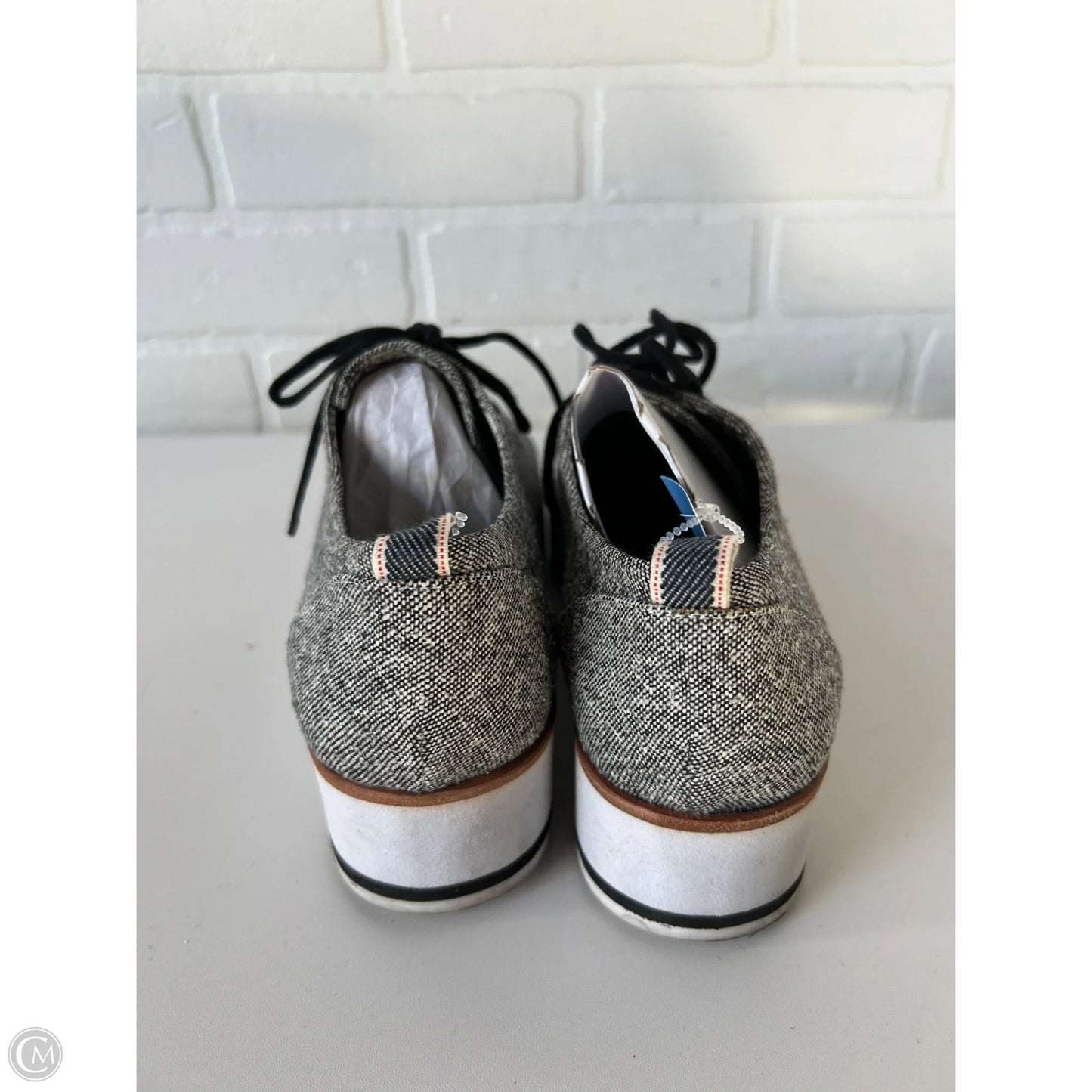 Shoes Flats By Ed Ellen Degeneres In Grey, Size: 7.5