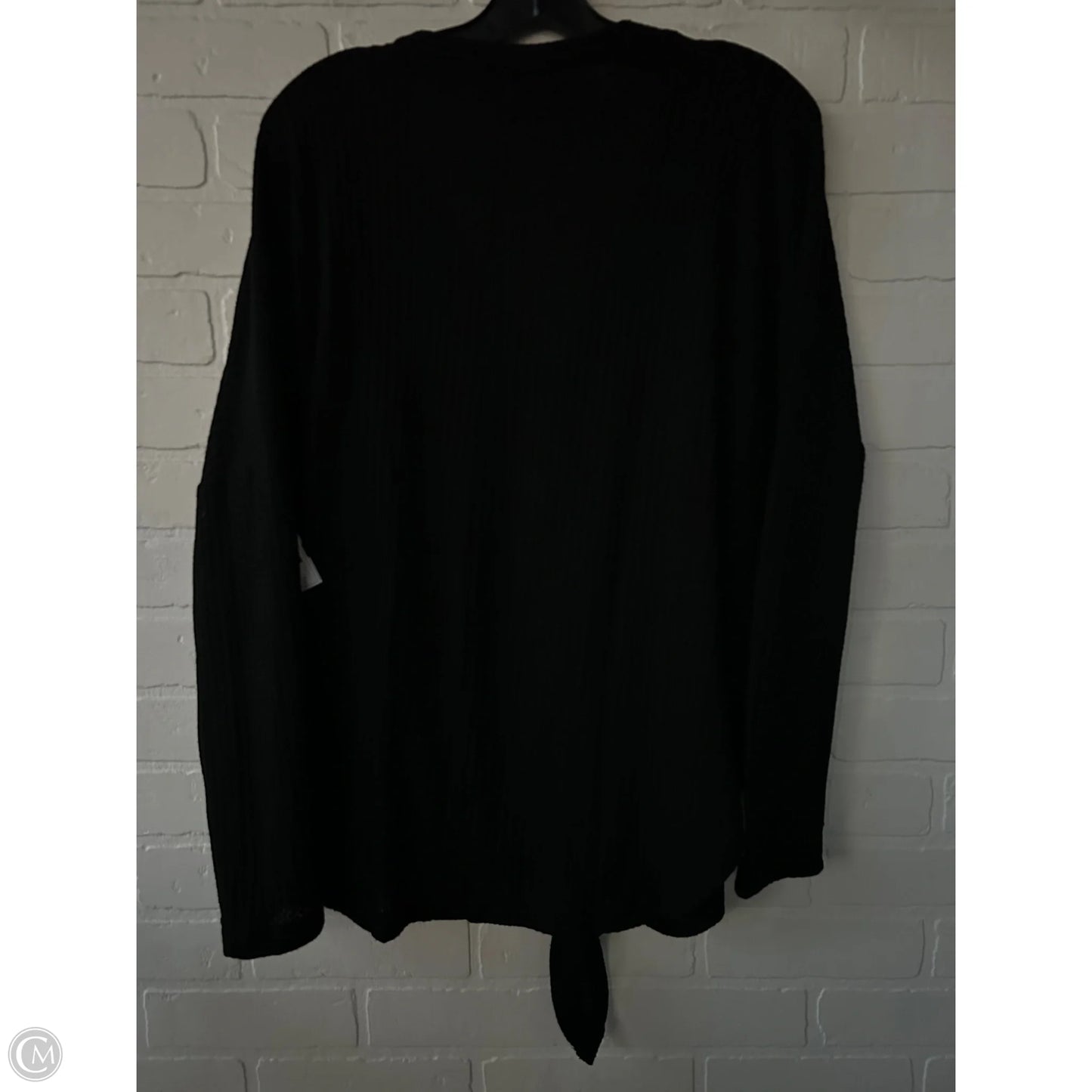 Top Long Sleeve By Clothes Mentor In Black, Size: L