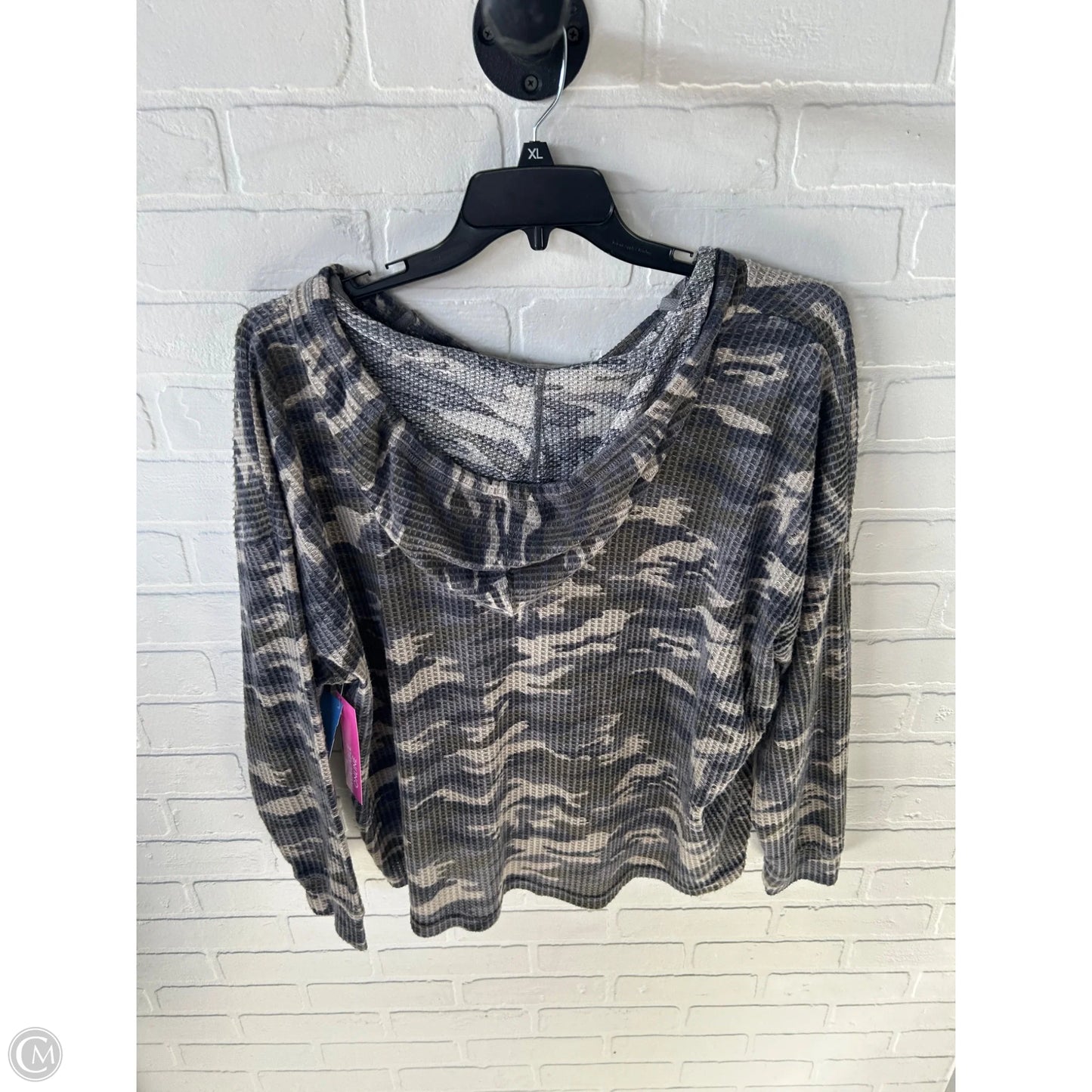 Top Long Sleeve By Maurices In Grey, Size: 2x