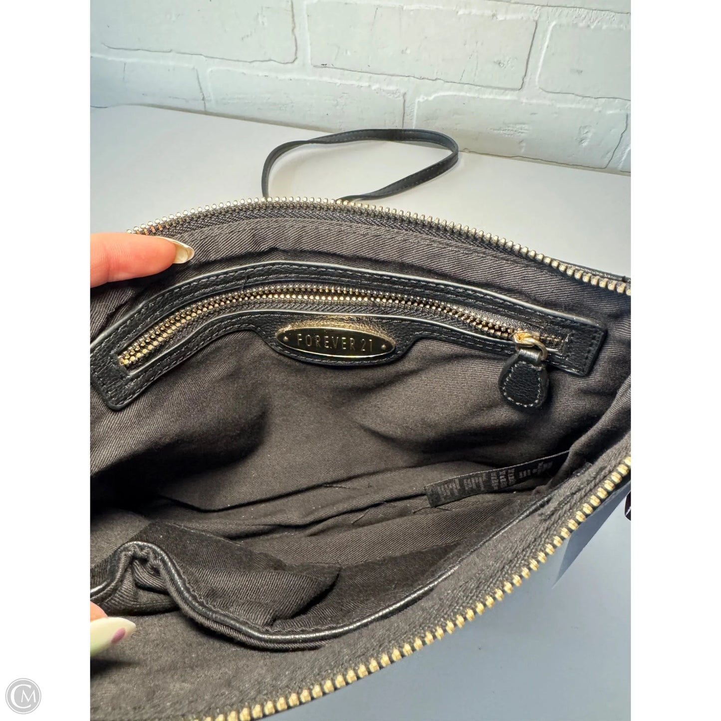 Crossbody By Forever 21, Size: Small