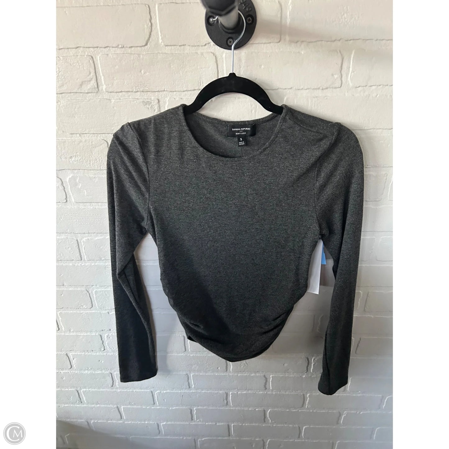 Top Long Sleeve By Banana Republic In Grey, Size: S